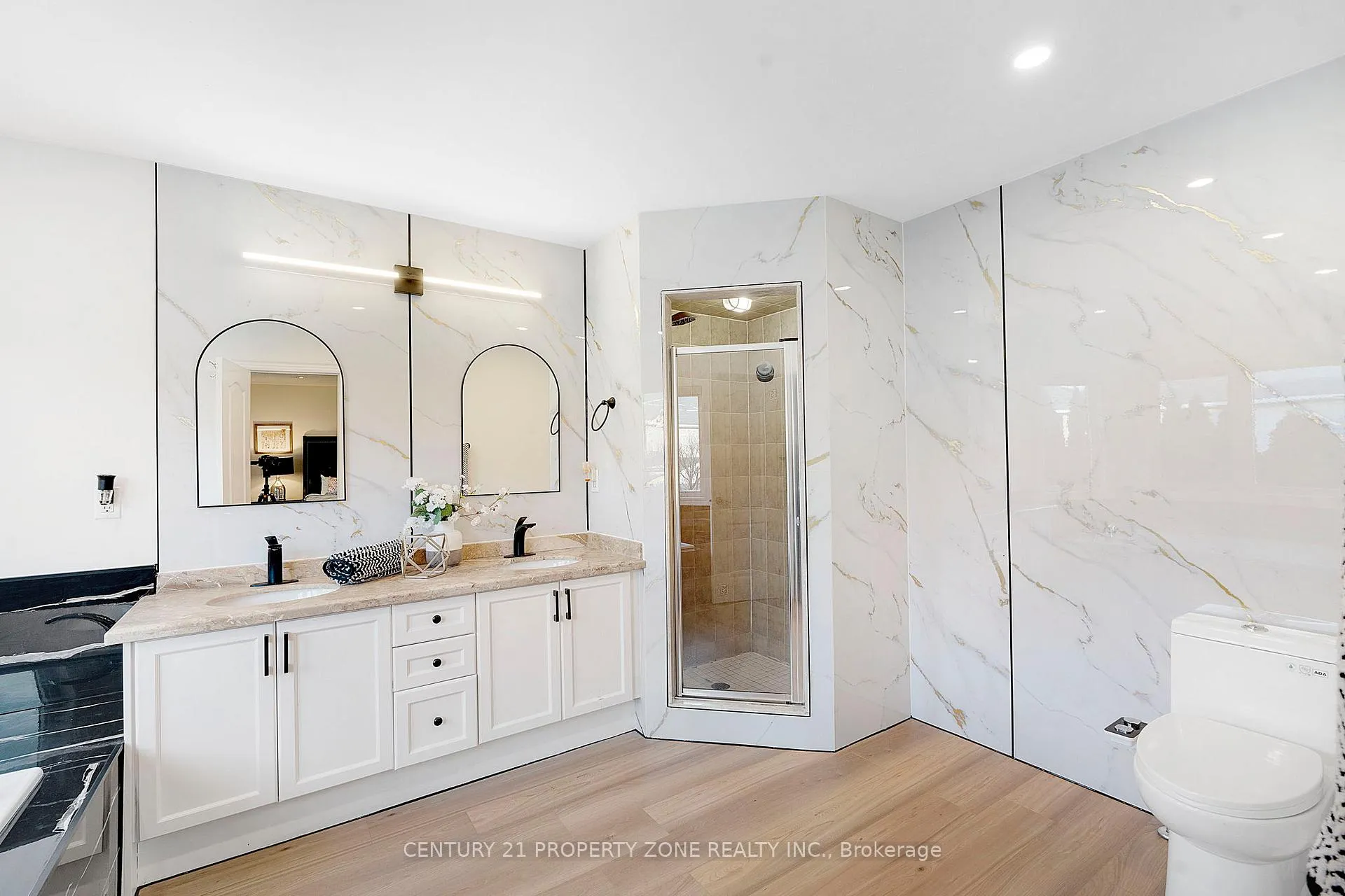 Photo 15 of 30 Grouse Lane, Brampton, Bram West — HOMEH