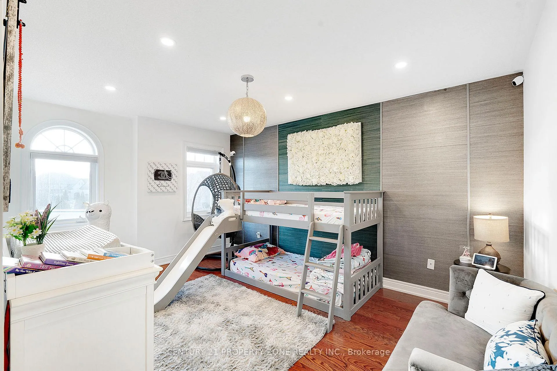 Photo 19 of 30 Grouse Lane, Brampton, Bram West — HOMEH