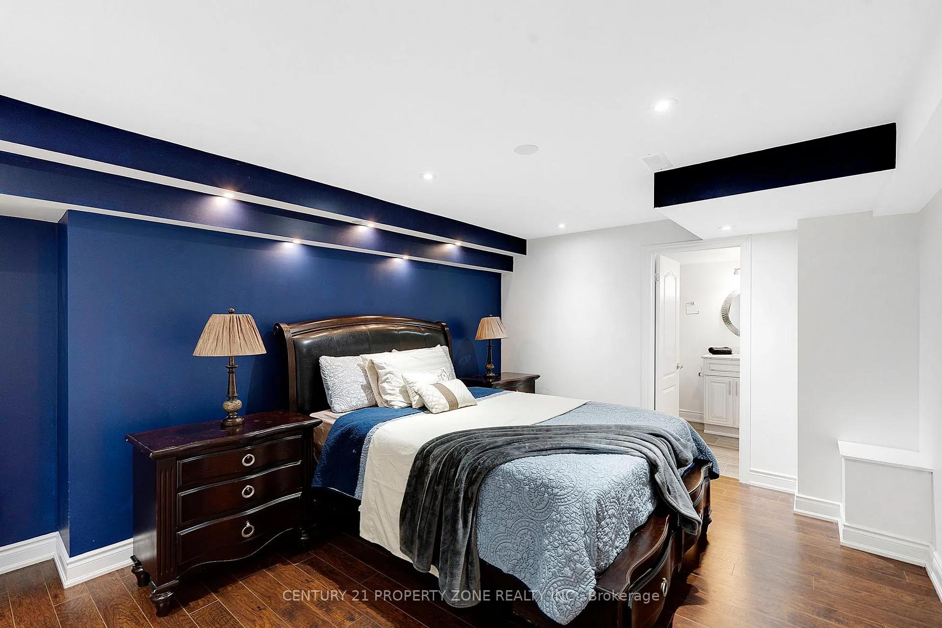 Photo 37 of 30 Grouse Lane, Brampton, Bram West — HOMEH