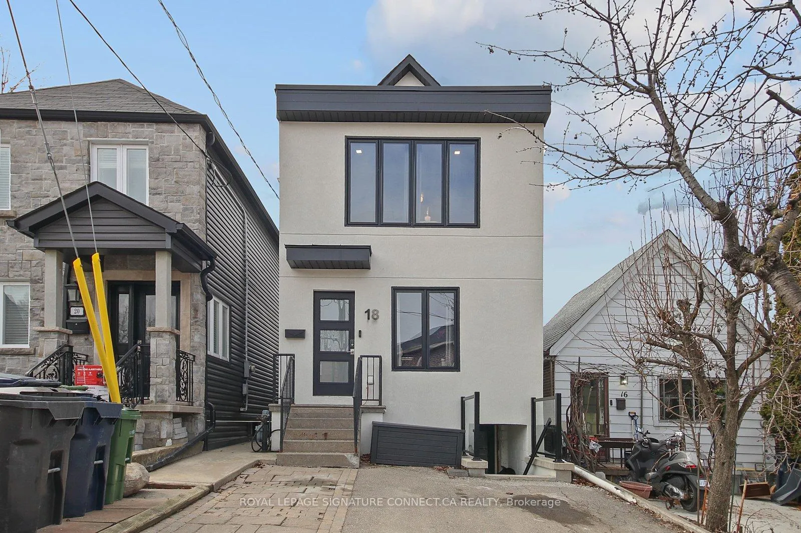Front of Unit Main, 18 Harlton Crescent