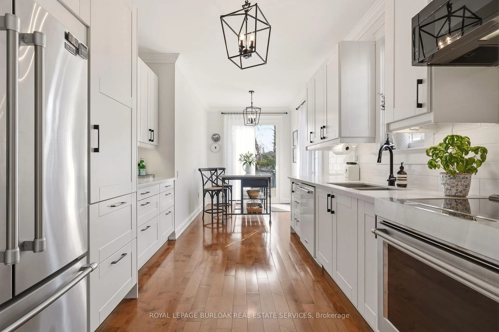Photo 6 of 2243 Turnberry Road, Burlington, Rose — HOMEH
