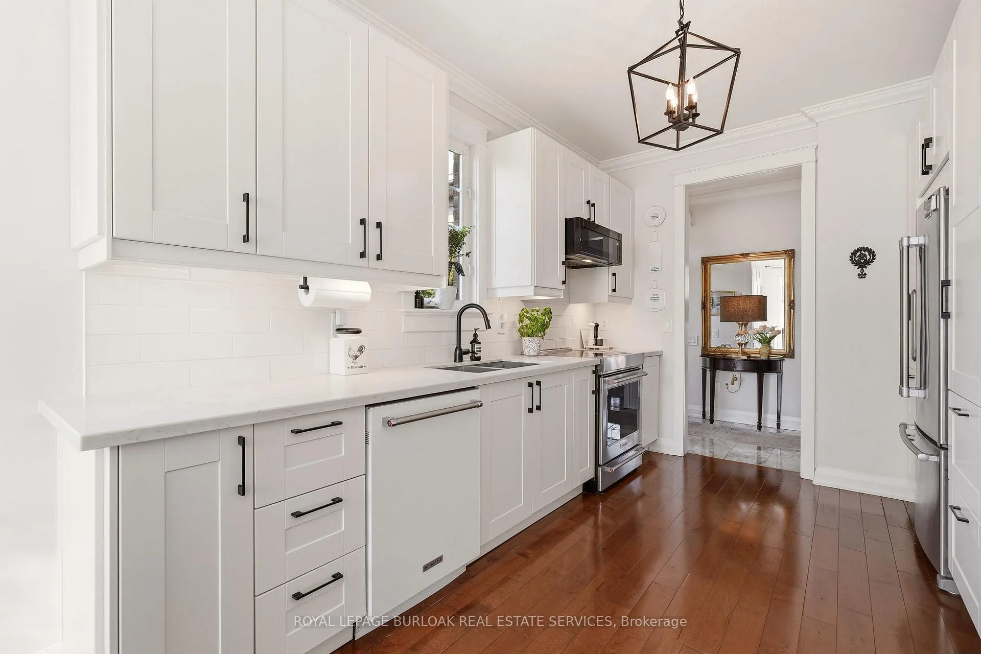 Photo 11 of 2243 Turnberry Road, Burlington, Rose — HOMEH