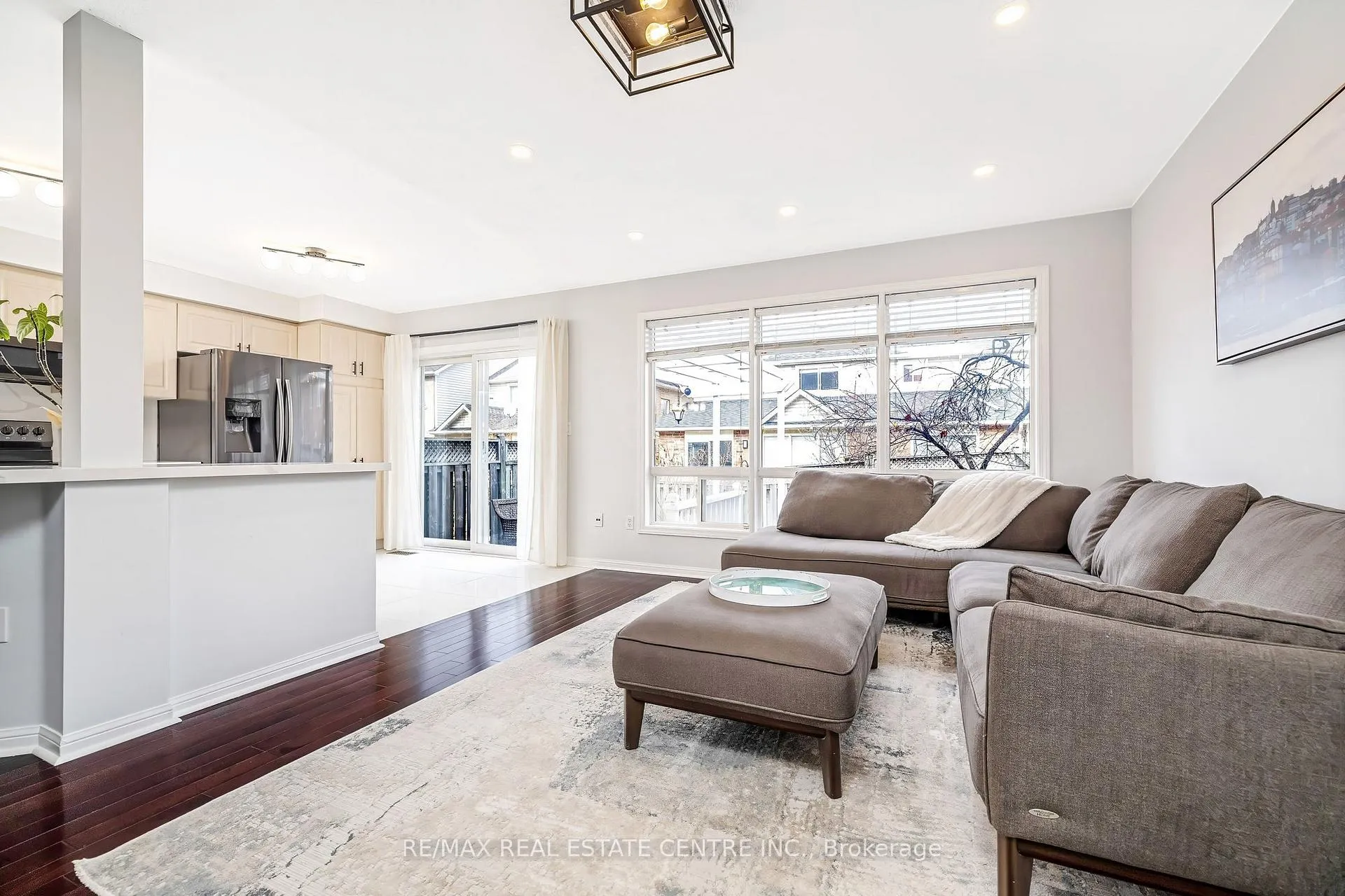 Photo 7 of 1617 Cartwright Crescent, Milton, Clarke — HOMEH