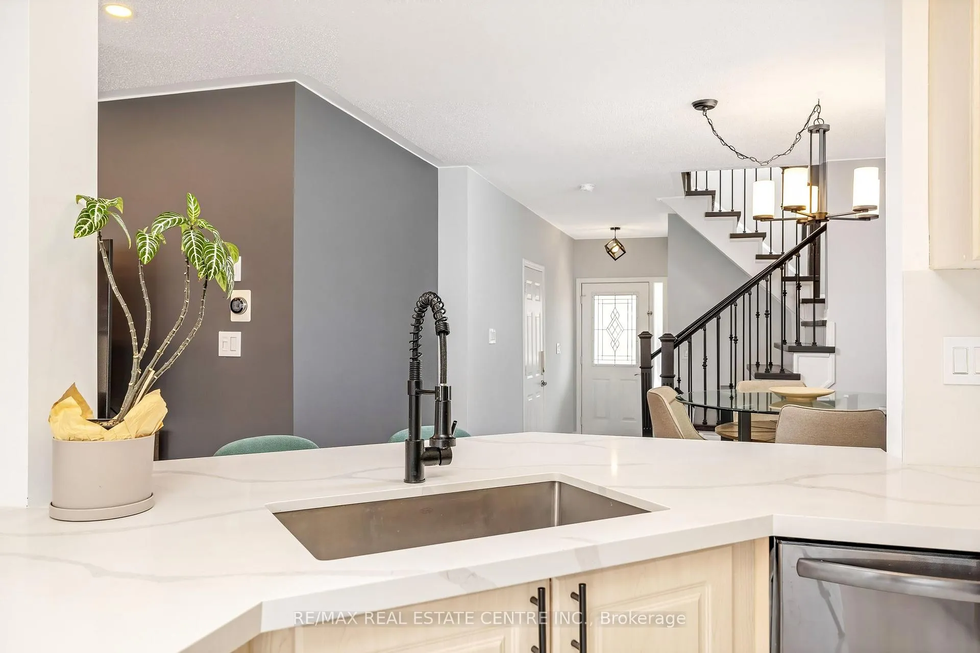 Photo 14 of 1617 Cartwright Crescent, Milton, Clarke — HOMEH