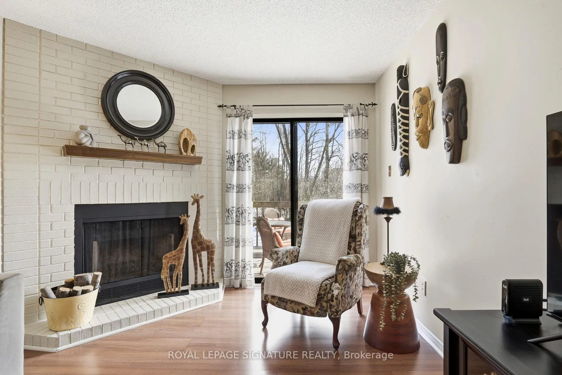 Photo 14 of 18 Webster Way, Halton Hills, Georgetown — HOMEH