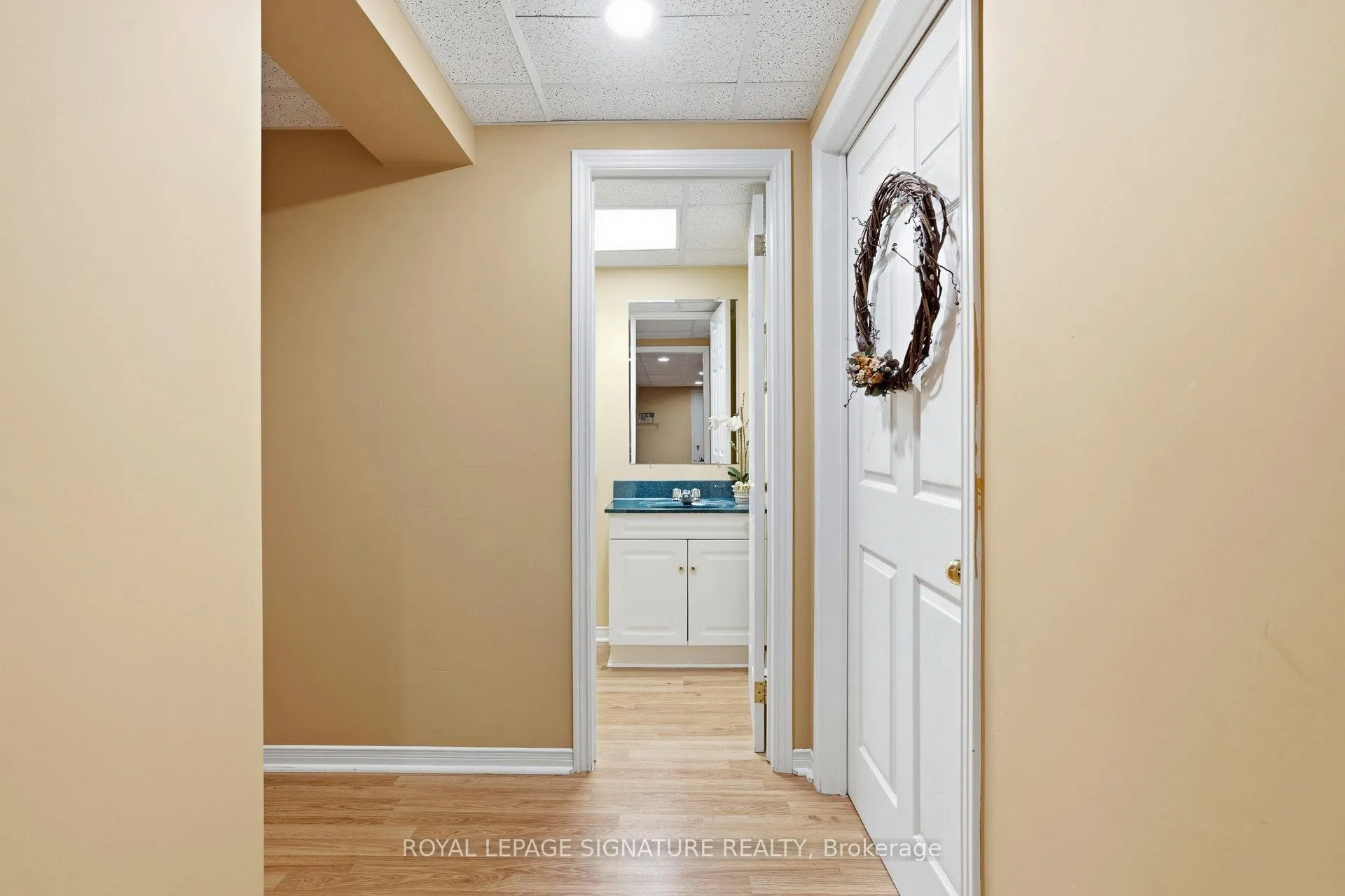 Photo 37 of 18 Webster Way, Halton Hills, Georgetown — HOMEH