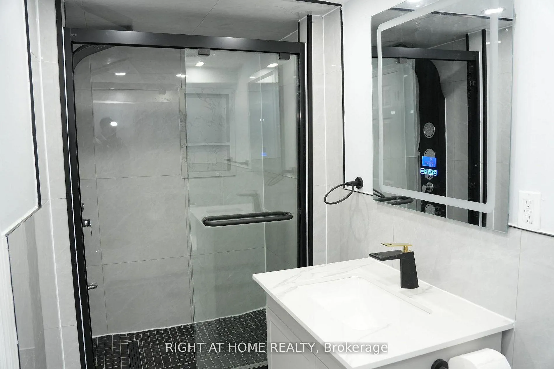 Photo 11 of Unit (Basement), 1395 Castlemore Avenue, Markham, Greensborough — HOMEH