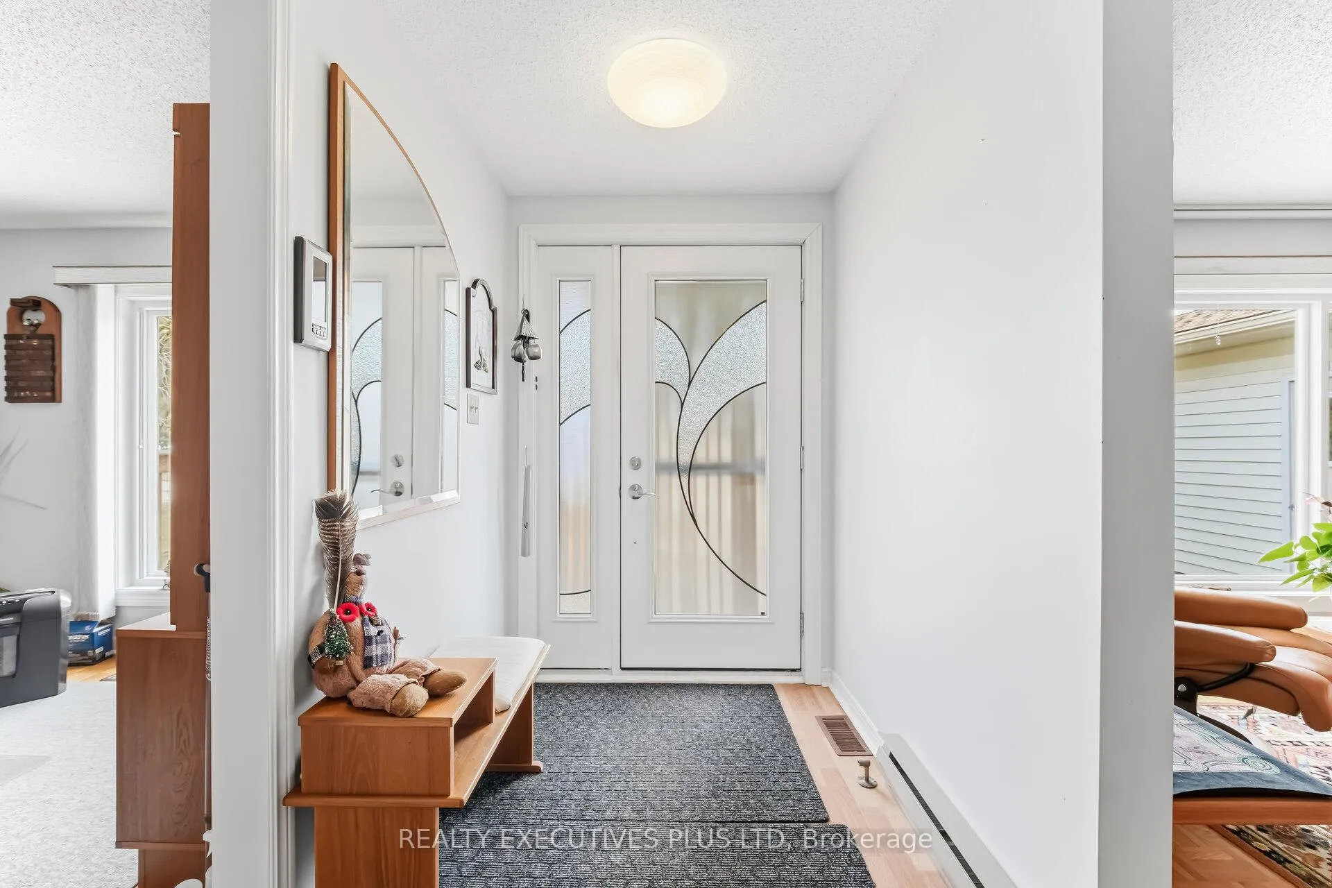 Photo 5 of 42 Tecumseth Pines Drive, New Tecumseth, Rural New Tecumseth — HOMEH