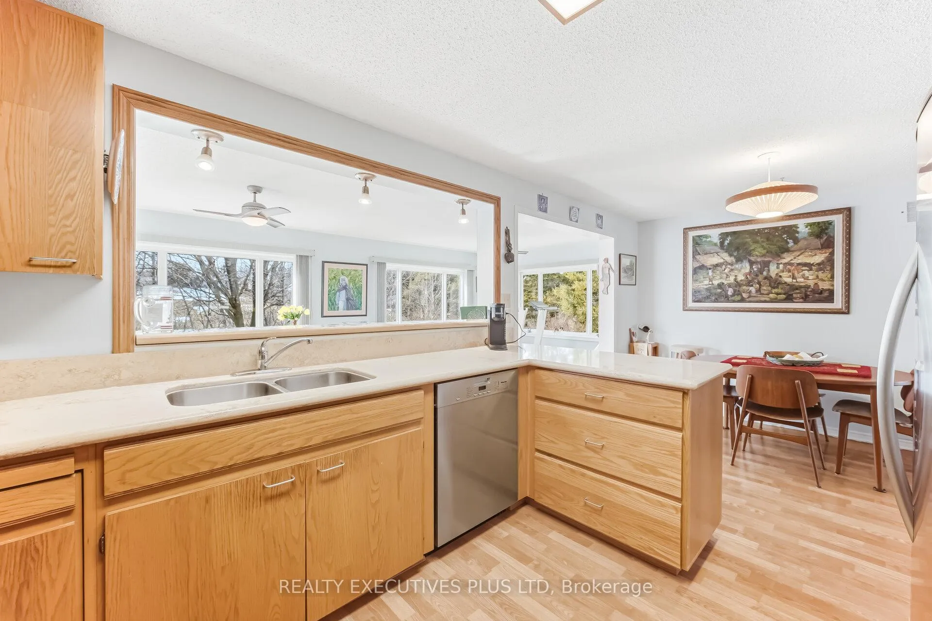 Photo 12 of 42 Tecumseth Pines Drive, New Tecumseth, Rural New Tecumseth — HOMEH