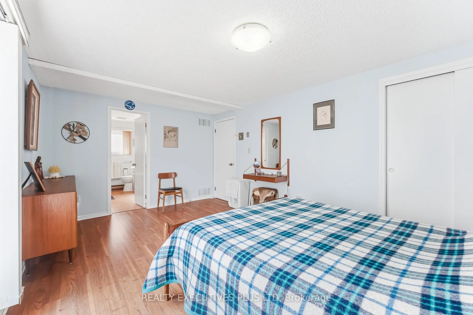 Photo 18 of 42 Tecumseth Pines Drive, New Tecumseth, Rural New Tecumseth — HOMEH