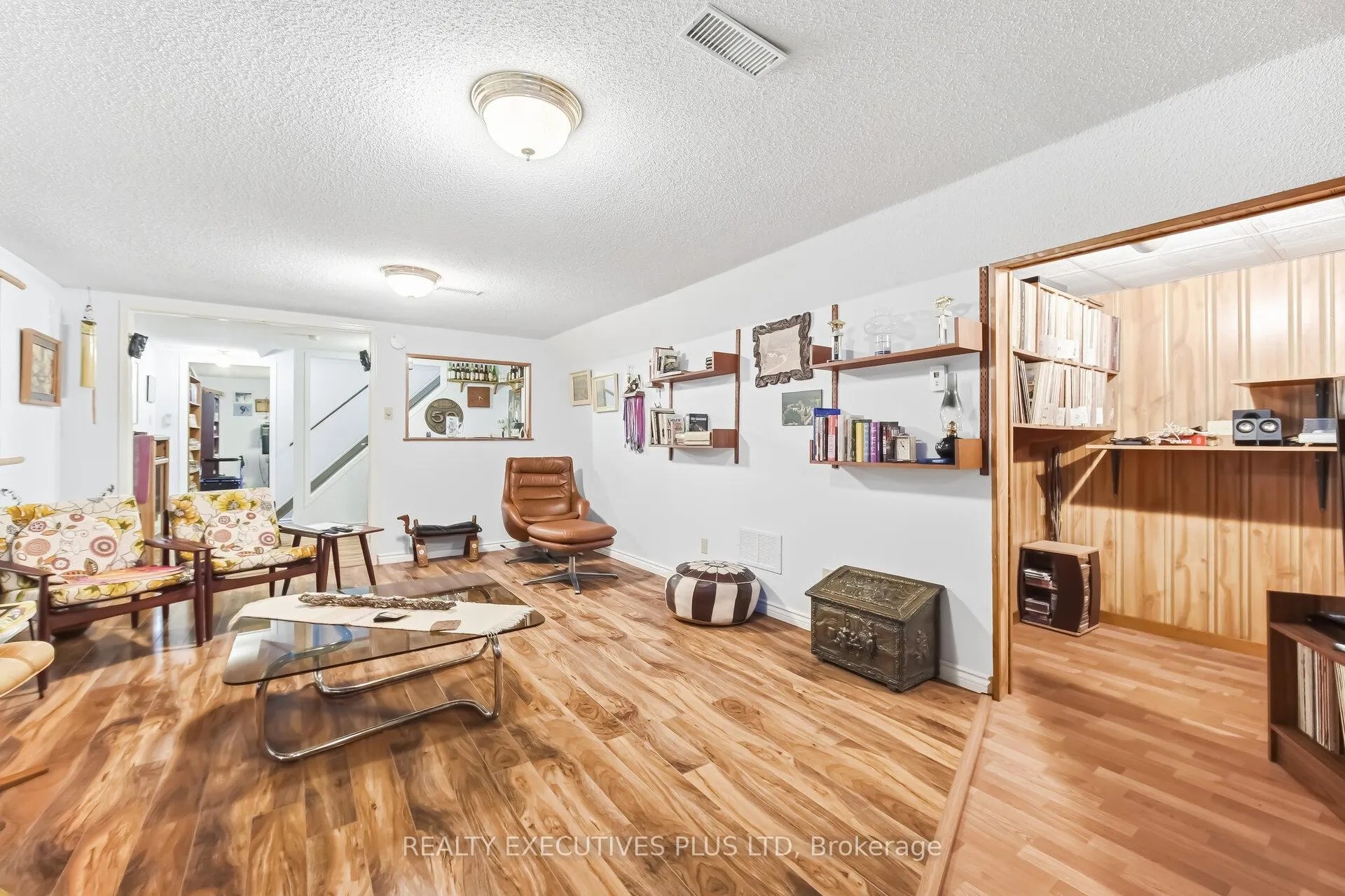 Photo 24 of 42 Tecumseth Pines Drive, New Tecumseth, Rural New Tecumseth — HOMEH