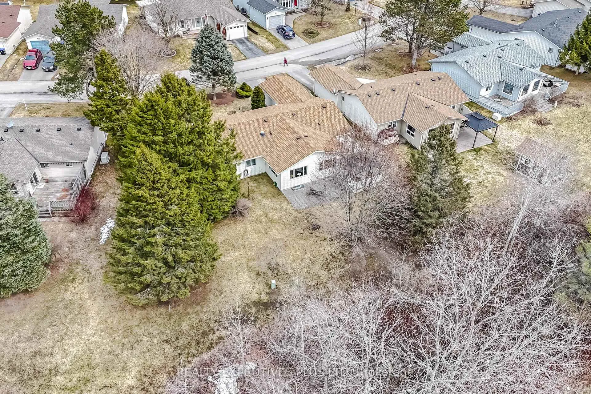 Photo 34 of 42 Tecumseth Pines Drive, New Tecumseth, Rural New Tecumseth — HOMEH