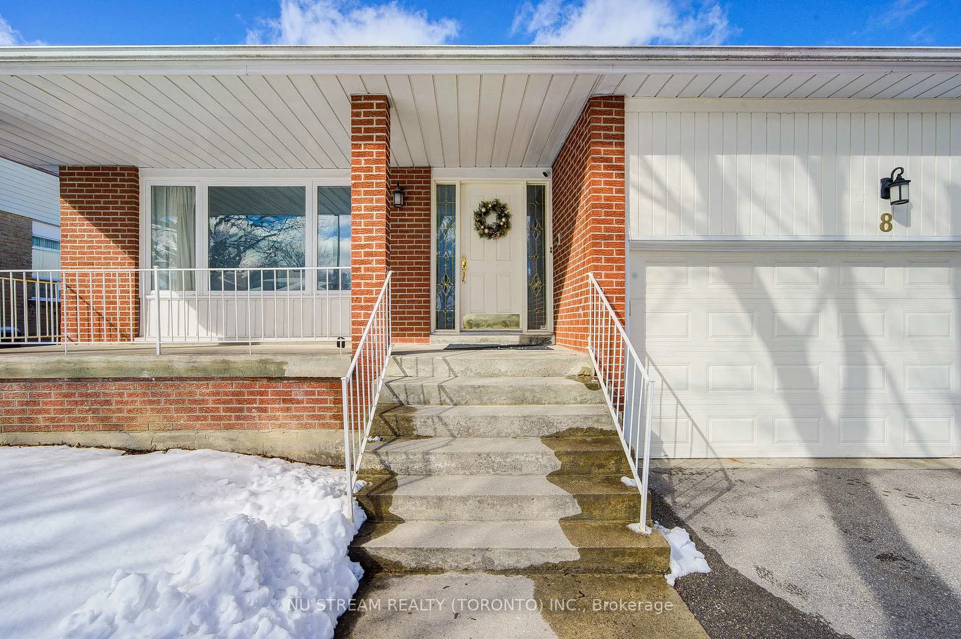 Front of 8 Hemingway Crescent