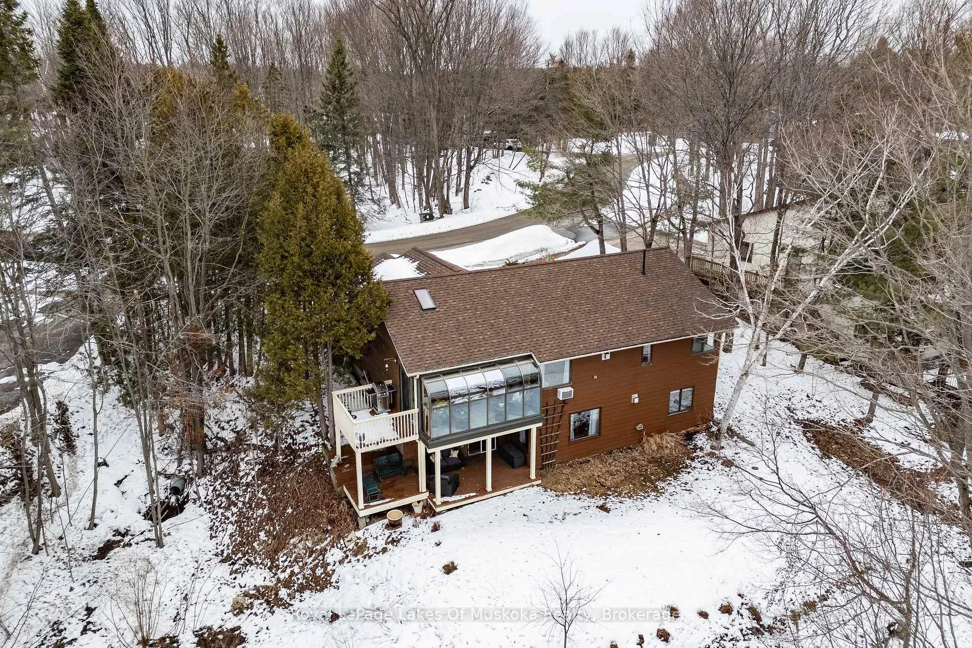 Photo 2 of 35 Westvale Drive, Bracebridge, Monck (Bracebridge) — HOMEH