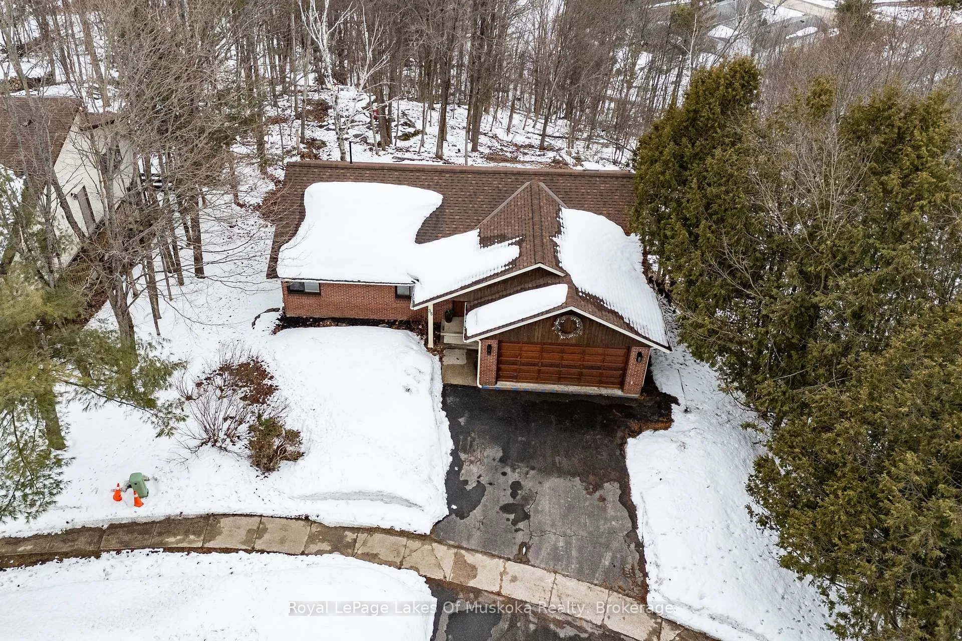Photo 37 of 35 Westvale Drive, Bracebridge, Monck (Bracebridge) — HOMEH