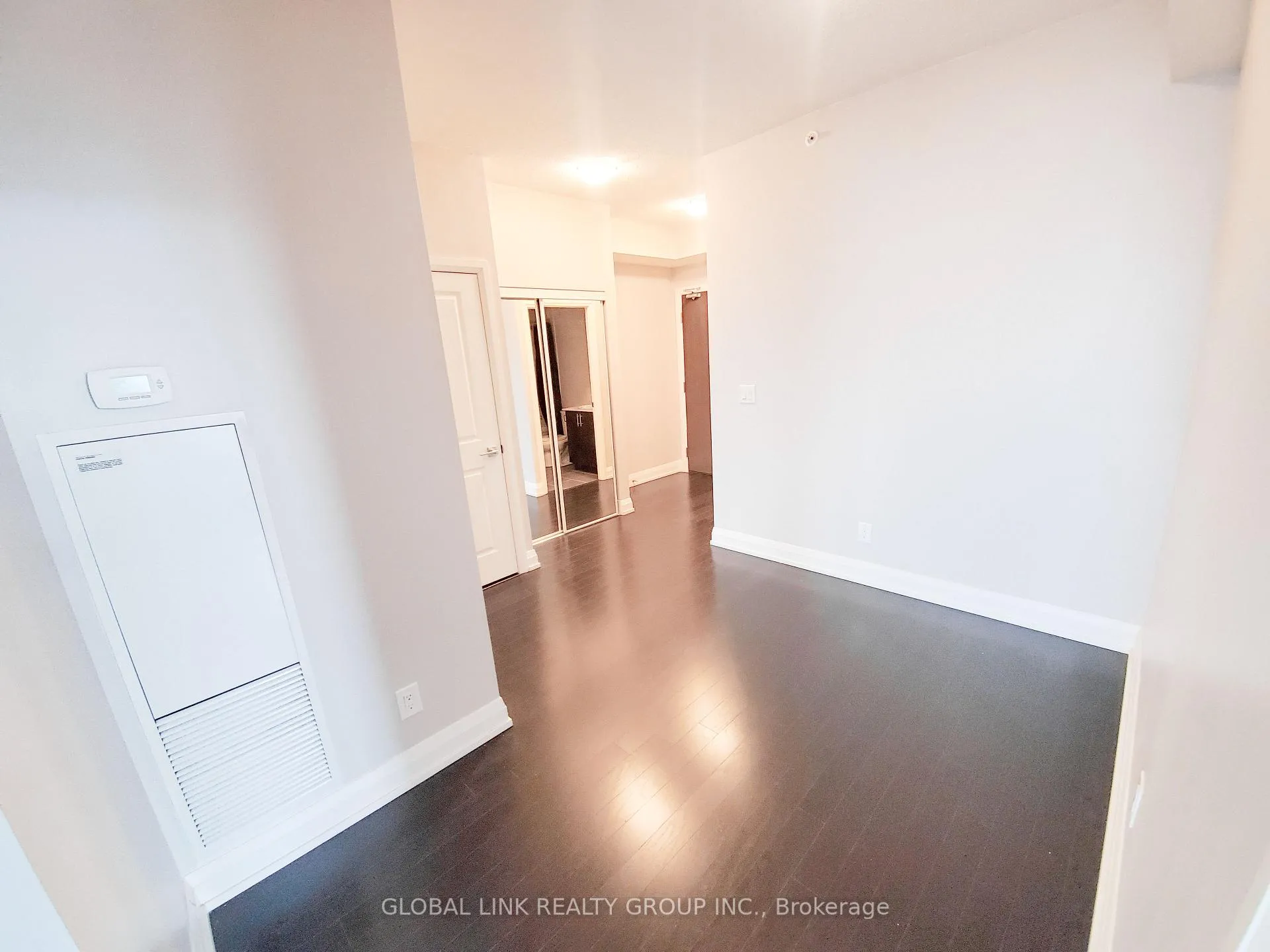 Photo 2 of Unit 2632, 7161 Yonge Street, Markham, Thornhill — HOMEH