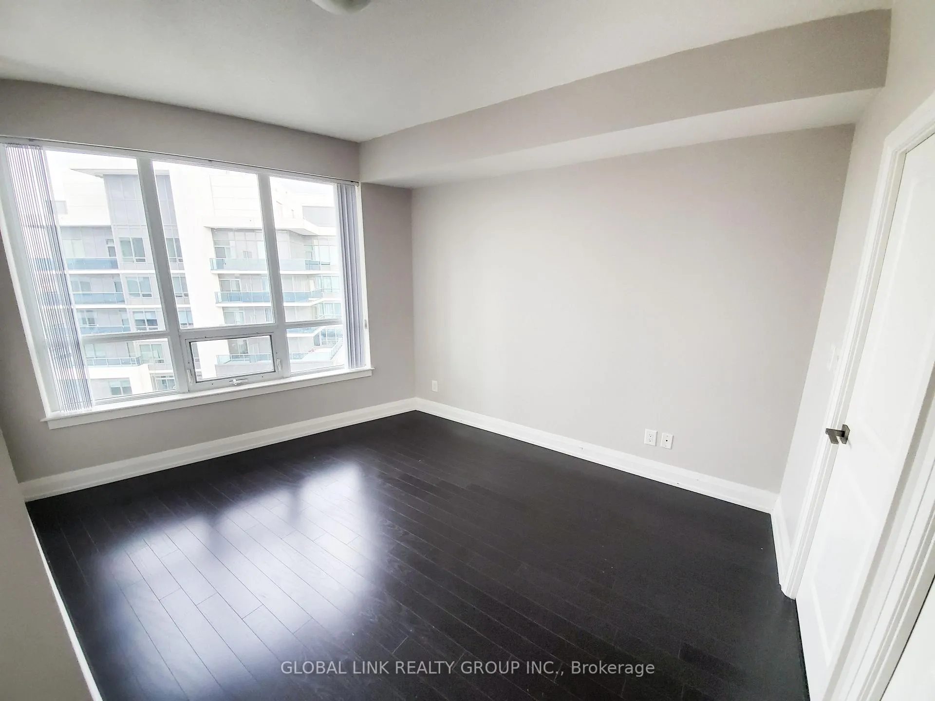 Photo 8 of Unit 2632, 7161 Yonge Street, Markham, Thornhill — HOMEH