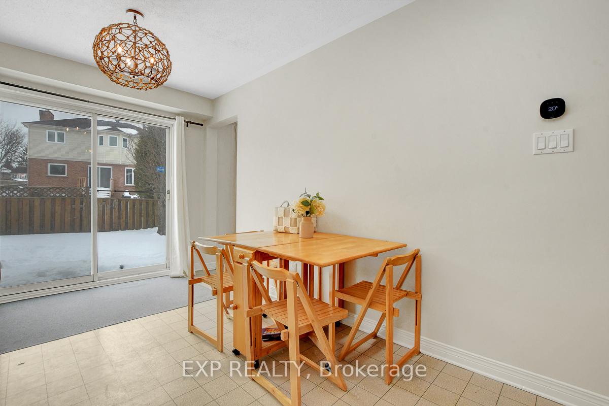 Photo 15 of 28 Cellini Court, Ottawa, Hunt Club Park — HOMEH
