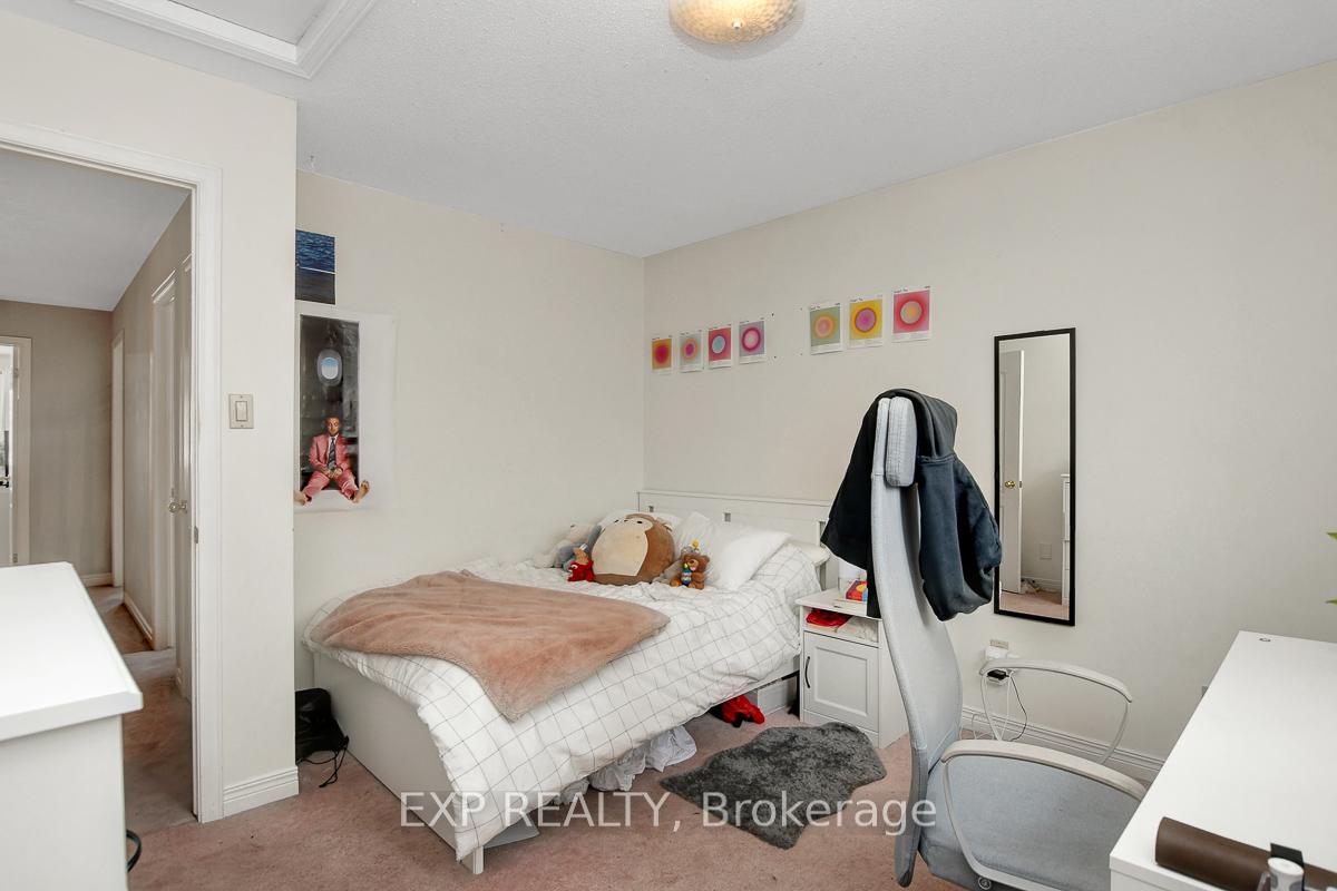 Photo 31 of 28 Cellini Court, Ottawa, Hunt Club Park — HOMEH