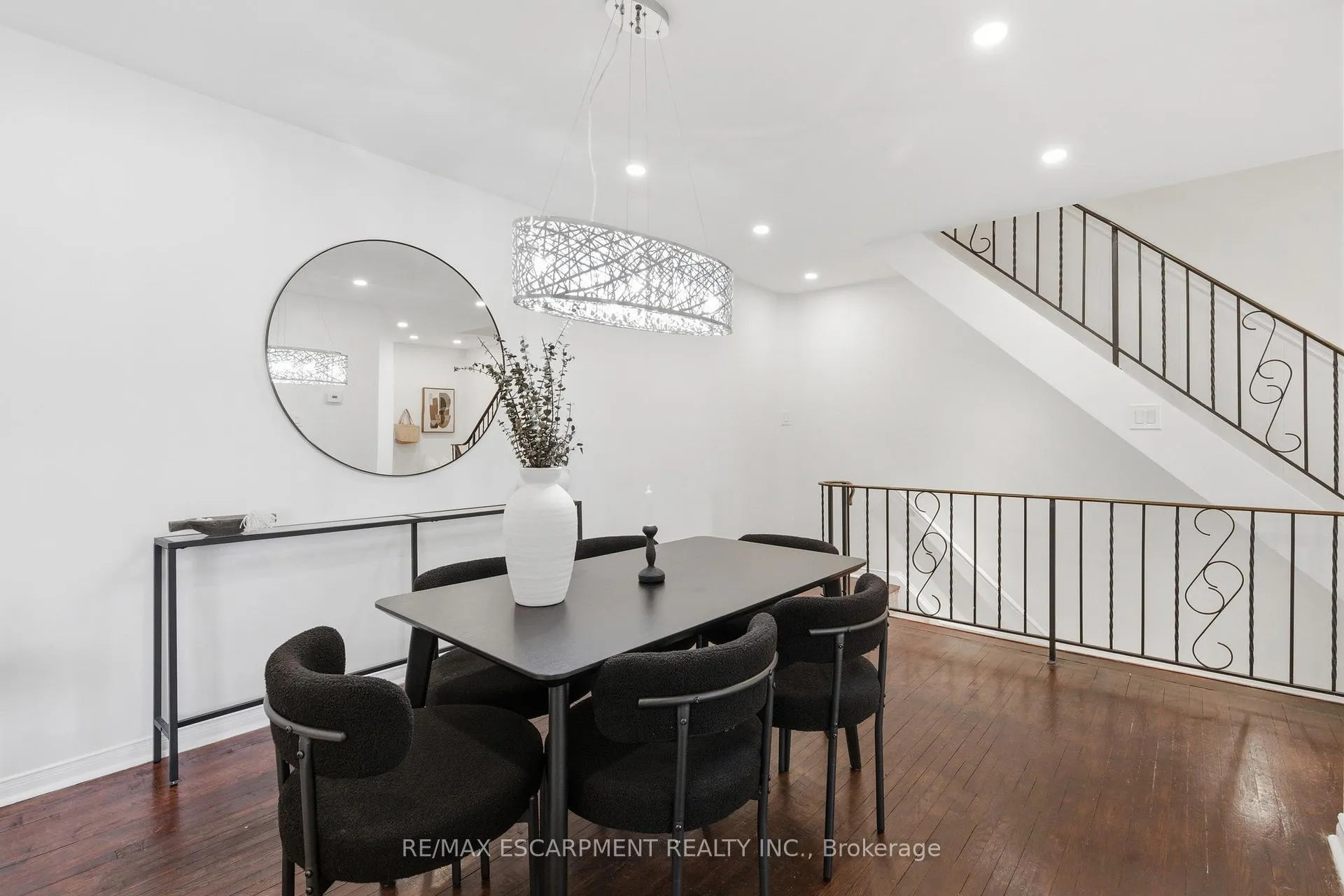 Photo 15 of 587 Timber Lane, Burlington, Appleby — HOMEH