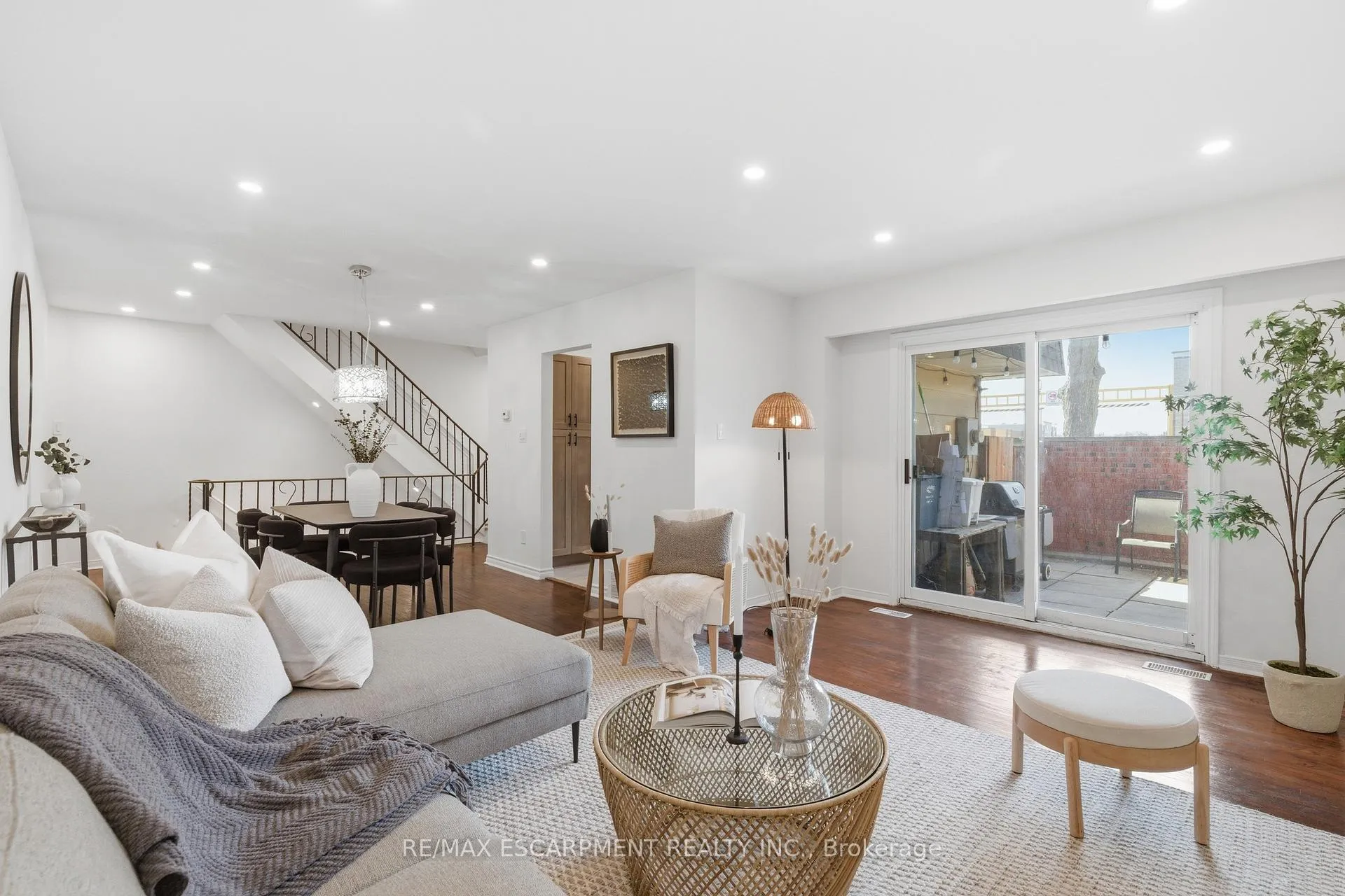 Photo 18 of 587 Timber Lane, Burlington, Appleby — HOMEH