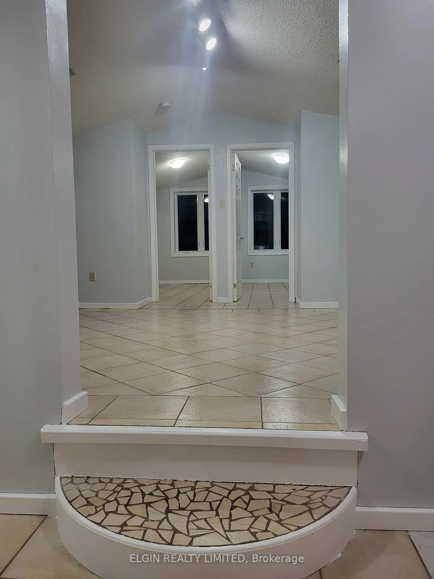 Photo 16 of 62 Talbot Street, St. Thomas — HOMEH