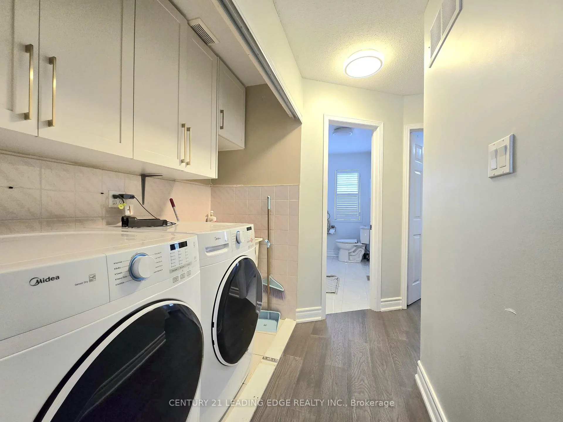 Photo 29 of 24 Guinevere Road, Markham, Cedarwood — HOMEH