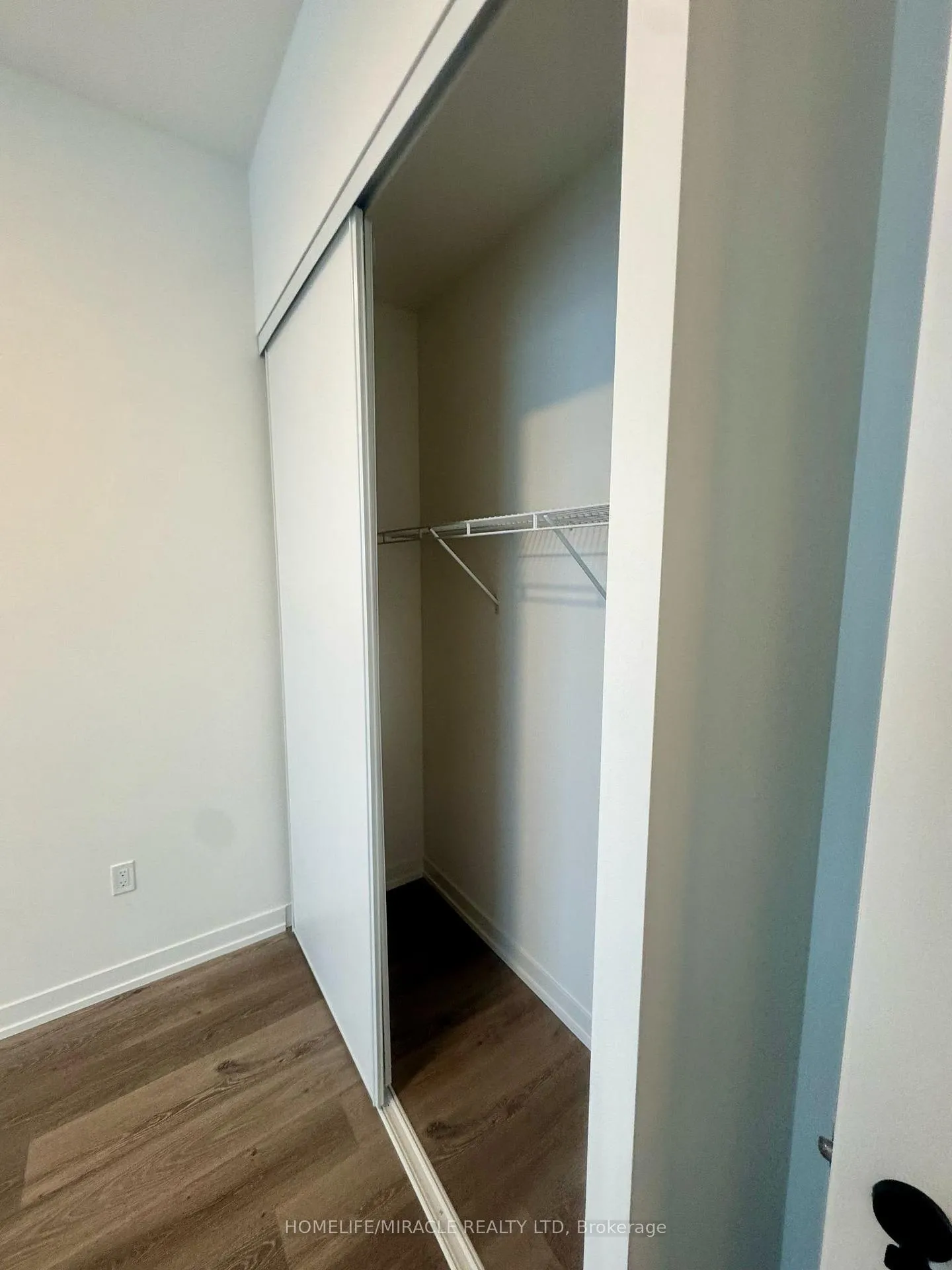 Photo 17 of Unit 1611, 225 Commerce Street, Vaughan, Vaughan Corporate Centre — HOMEH