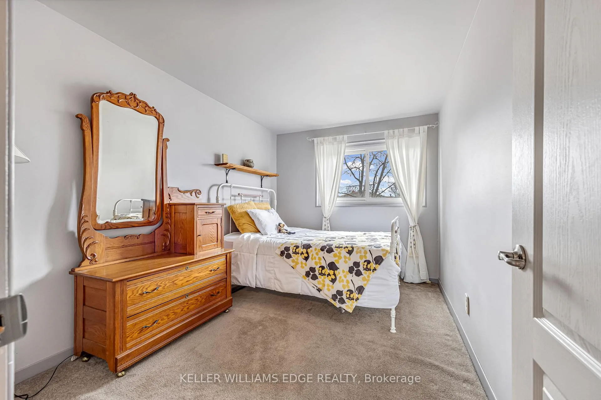 Photo 17 of 5352 Salem Road, Burlington, Appleby — HOMEH