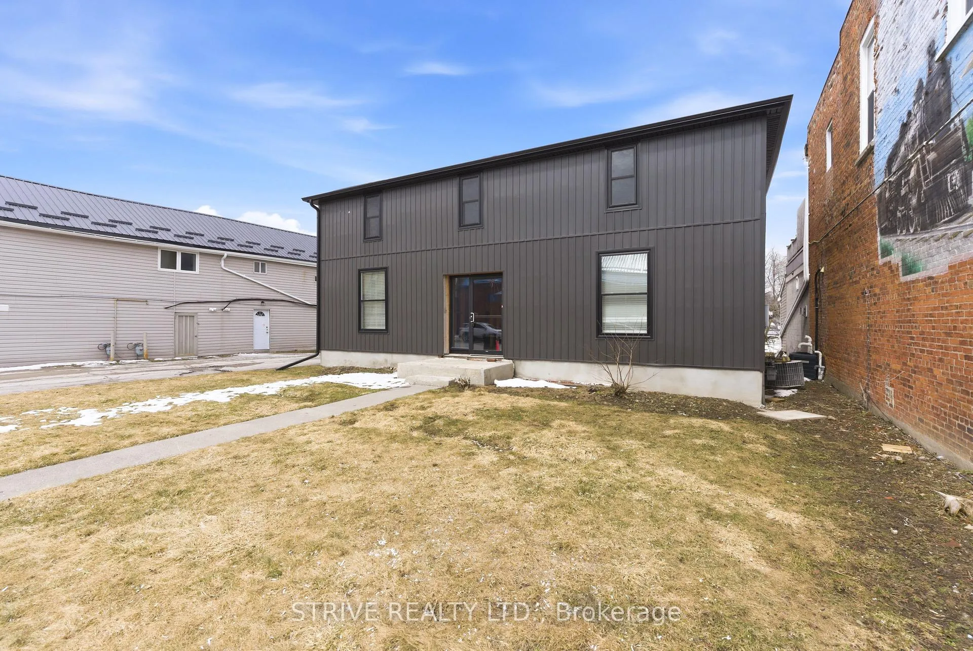 Photo 4 of 20 King Street E, Cavan Monaghan, Millbrook Village — HOMEH