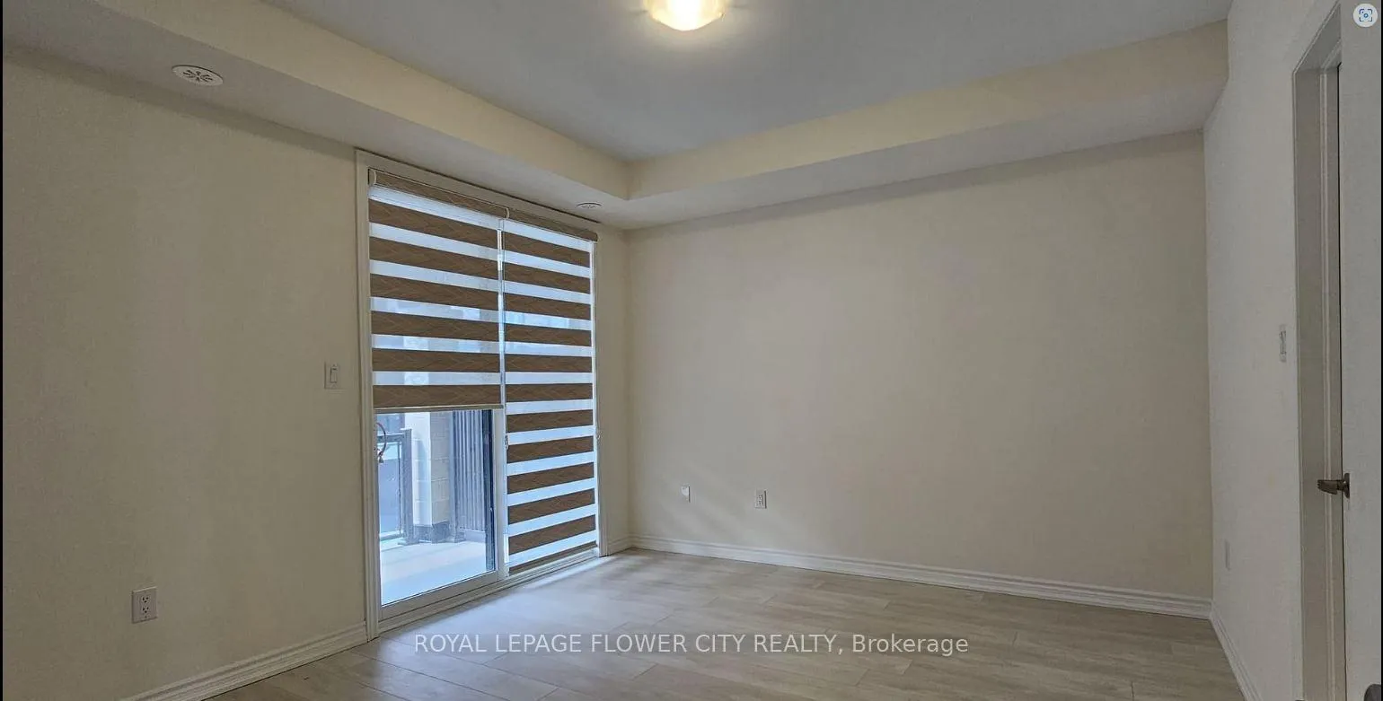 Photo 5 of Unit 52, 70 Knotsberry Circle, Brampton, Bram West — HOMEH