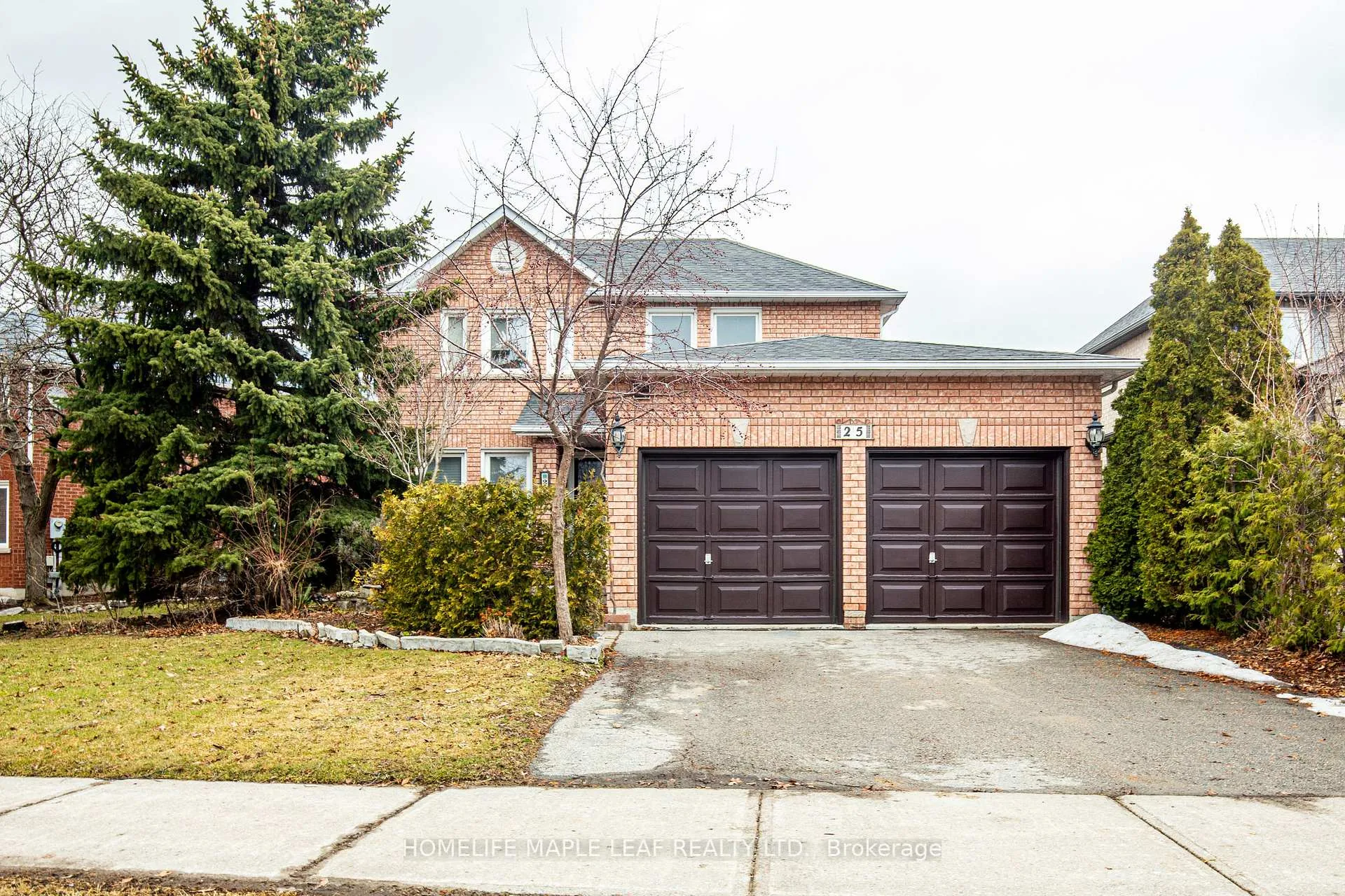 Photo 1 of 25 Grampian Avenue, Vaughan, Maple — HOMEH