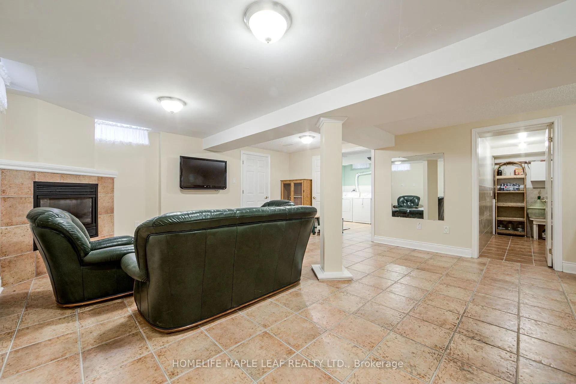 Photo 37 of 25 Grampian Avenue, Vaughan, Maple — HOMEH