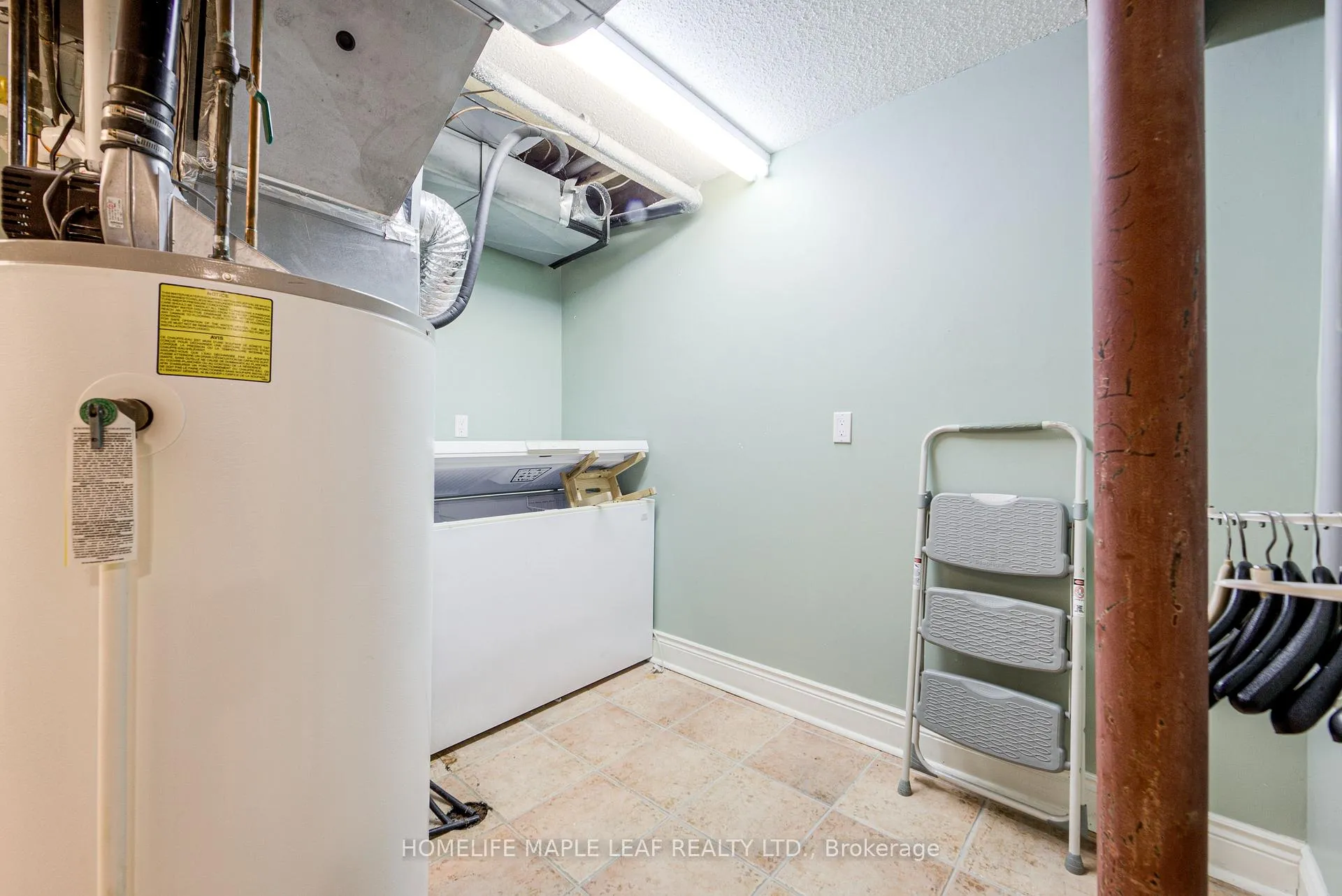 Photo 42 of 25 Grampian Avenue, Vaughan, Maple — HOMEH