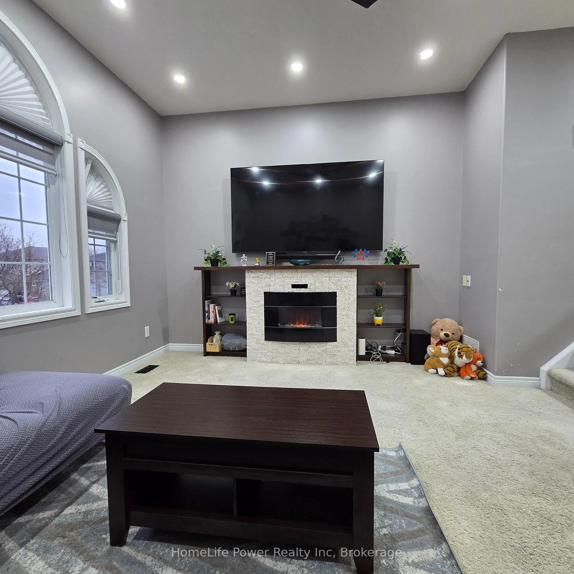 Photo 20 of Unit upper, 23 Schueller Street, Kitchener — HOMEH