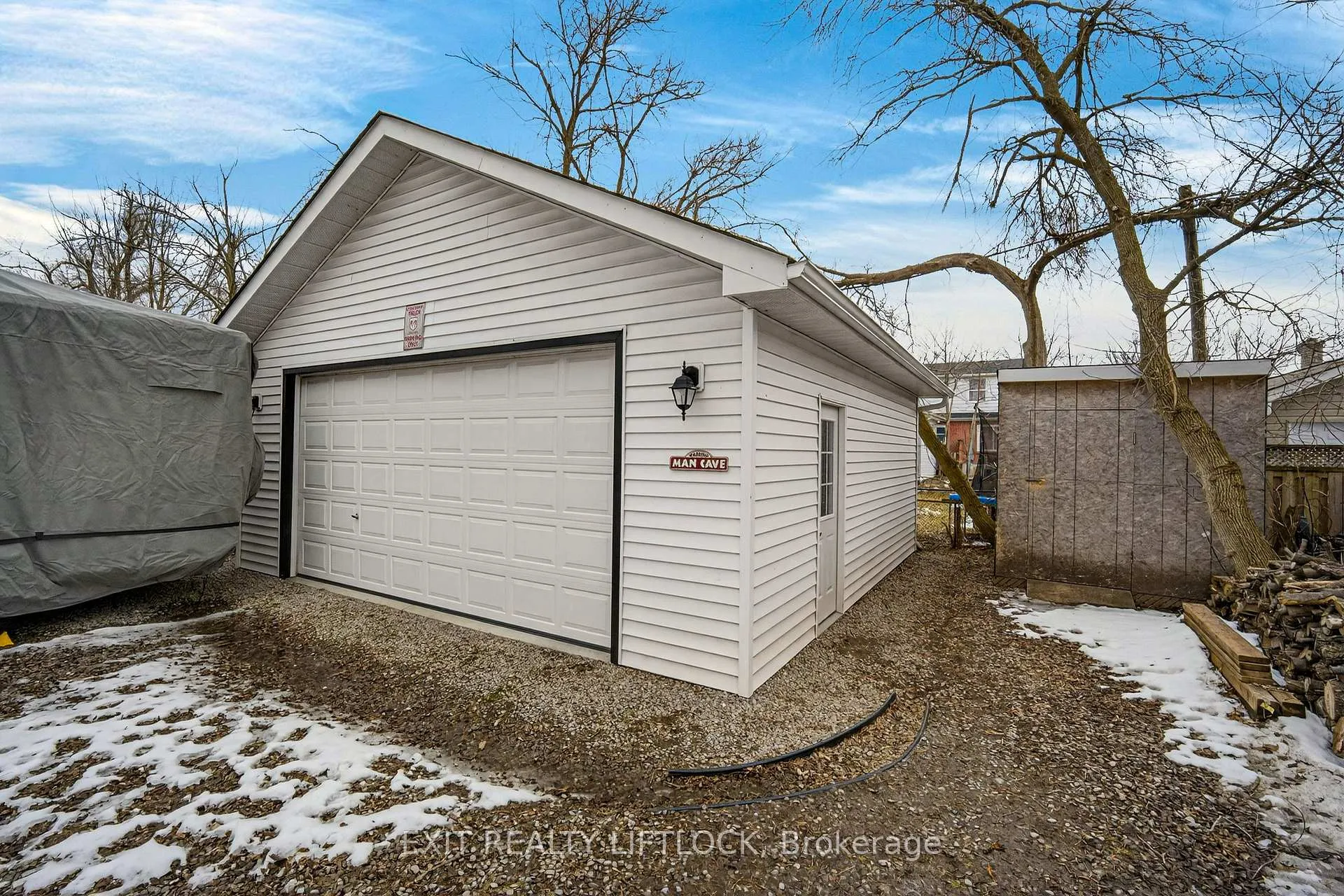 Photo 2 of 709 Orpington Road, Peterborough, Otonabee Ward 1 — HOMEH