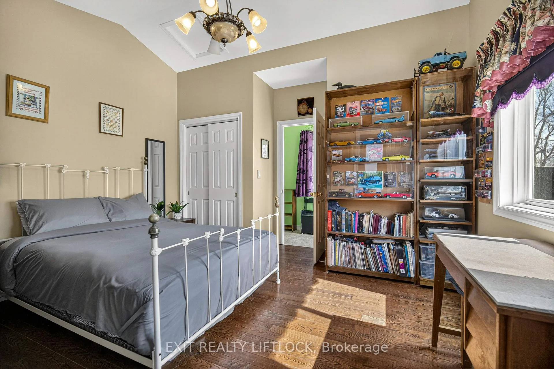 Photo 10 of 709 Orpington Road, Peterborough, Otonabee Ward 1 — HOMEH