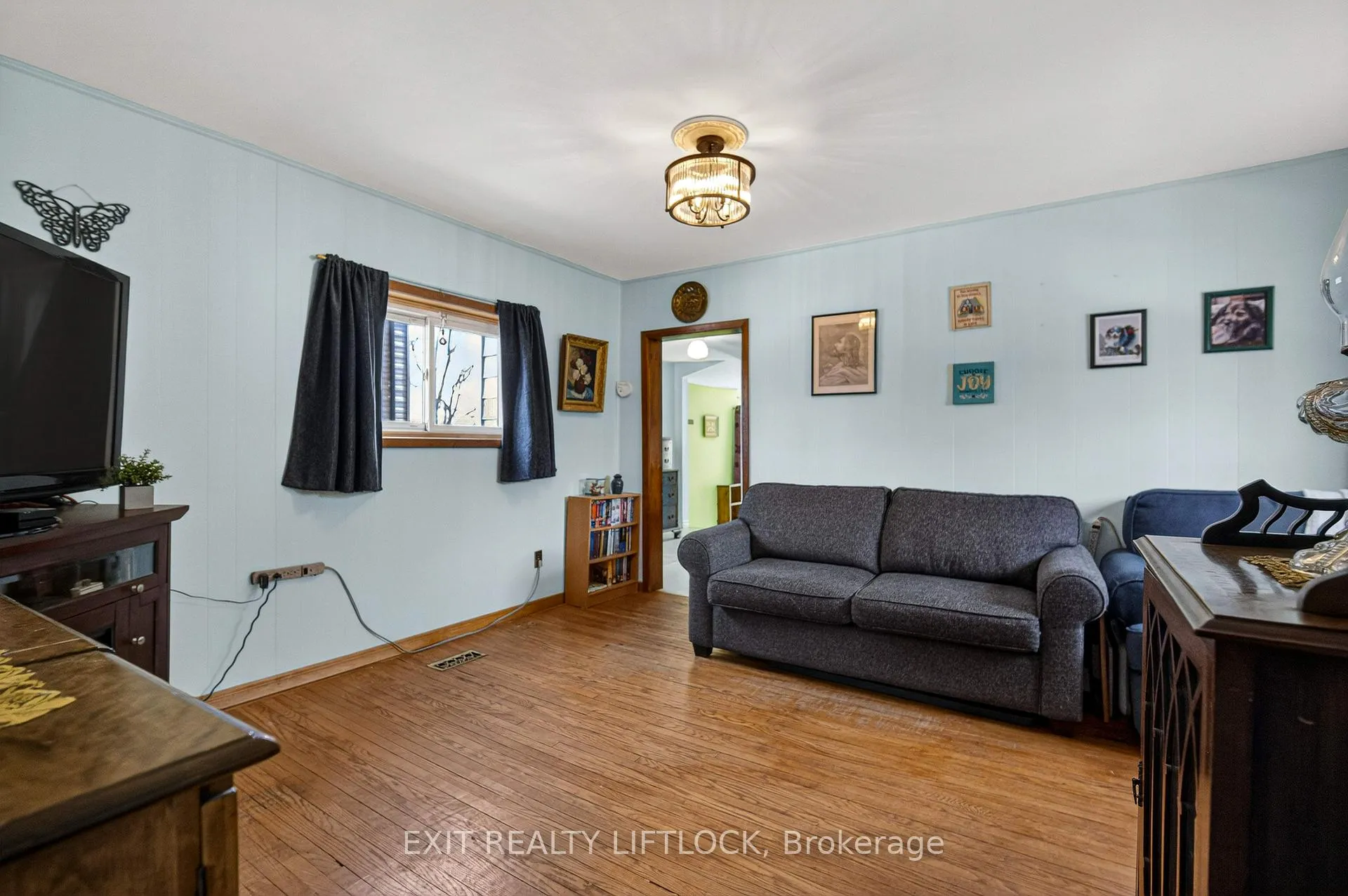 Photo 12 of 709 Orpington Road, Peterborough, Otonabee Ward 1 — HOMEH