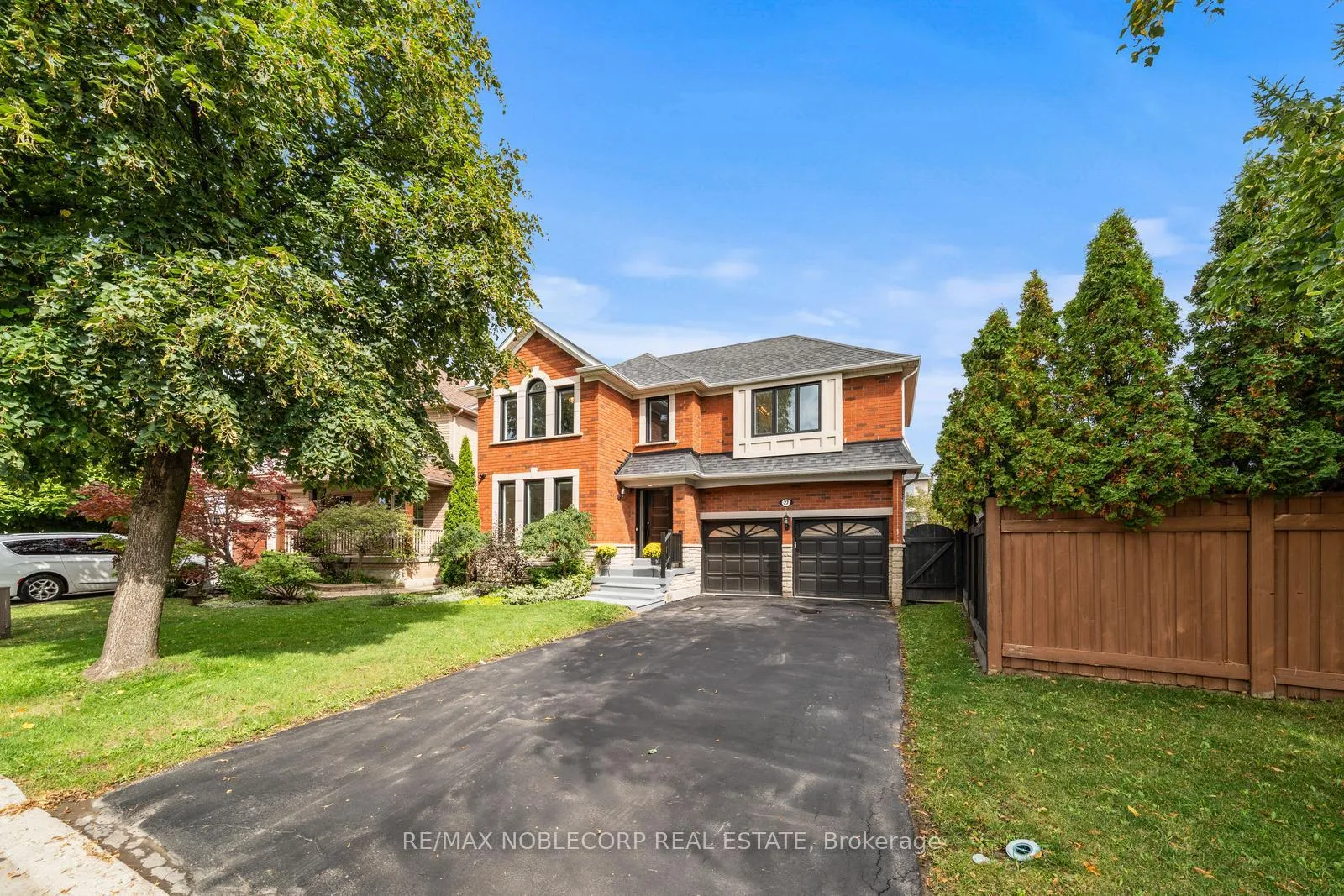 Photo 6 of 27 Treasure Road, Vaughan, Vellore Village — HOMEH