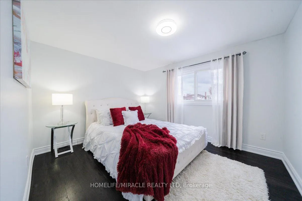 Photo 26 of 47 Martindale Crescent, Brampton, Brampton West — HOMEH