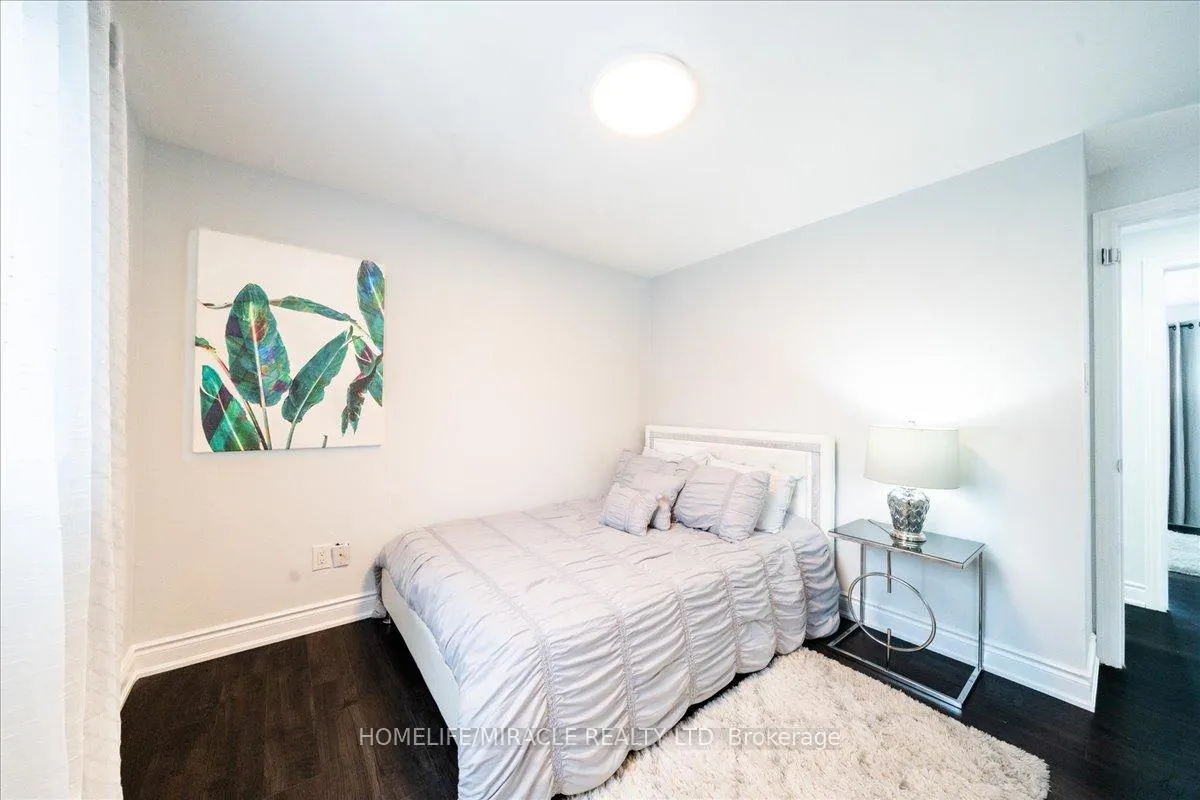 Photo 33 of 47 Martindale Crescent, Brampton, Brampton West — HOMEH