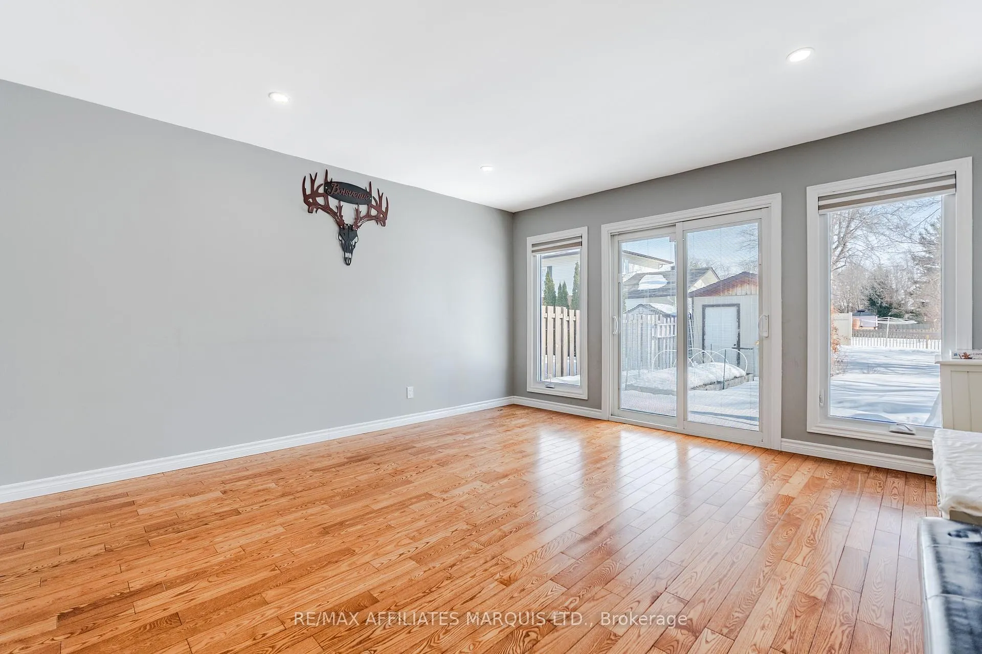 Photo 15 of 668 Champlain Drive N, Cornwall — HOMEH