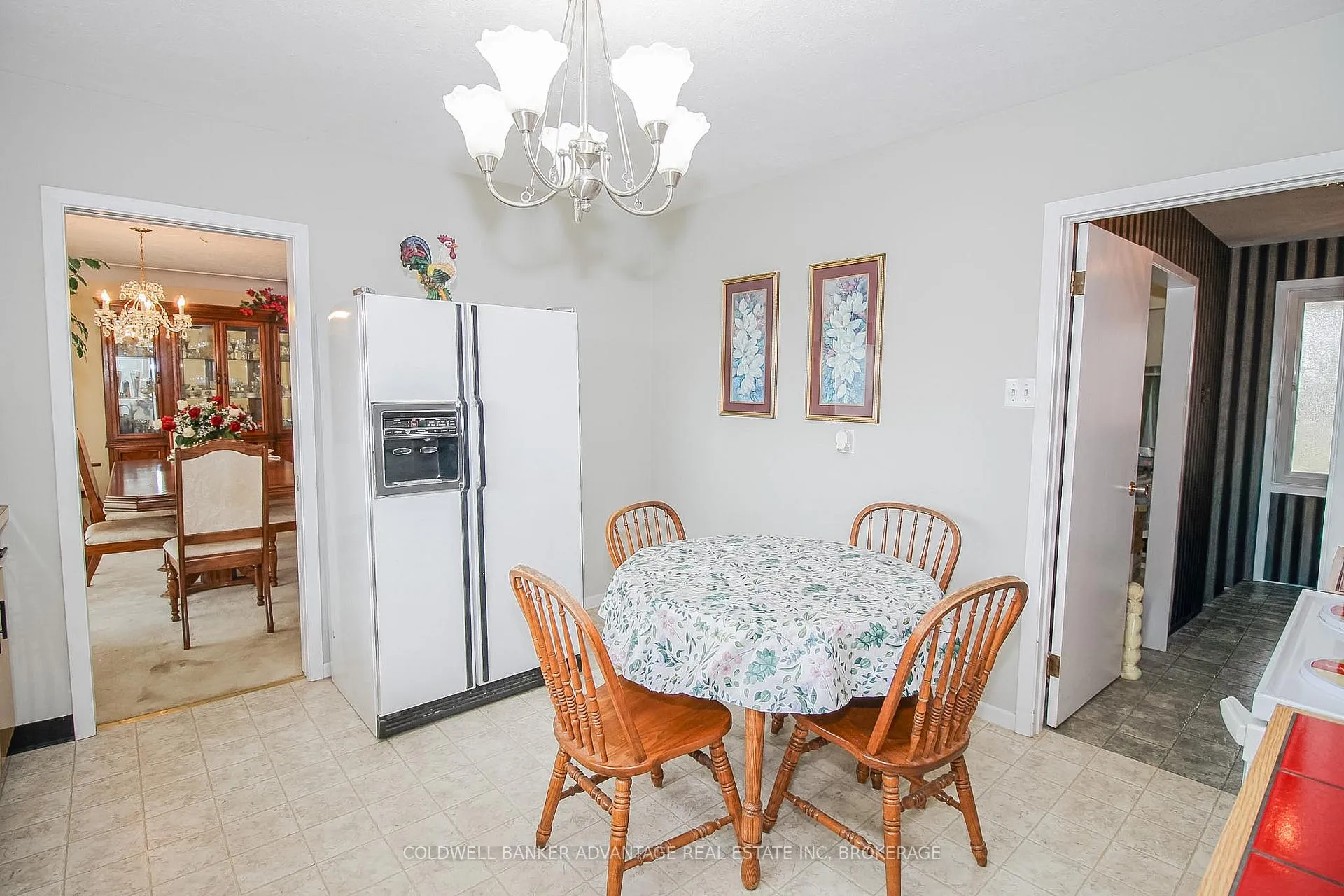 Photo 16 of 377 Silverthorn Crescent, Welland, Cooks Mills — HOMEH