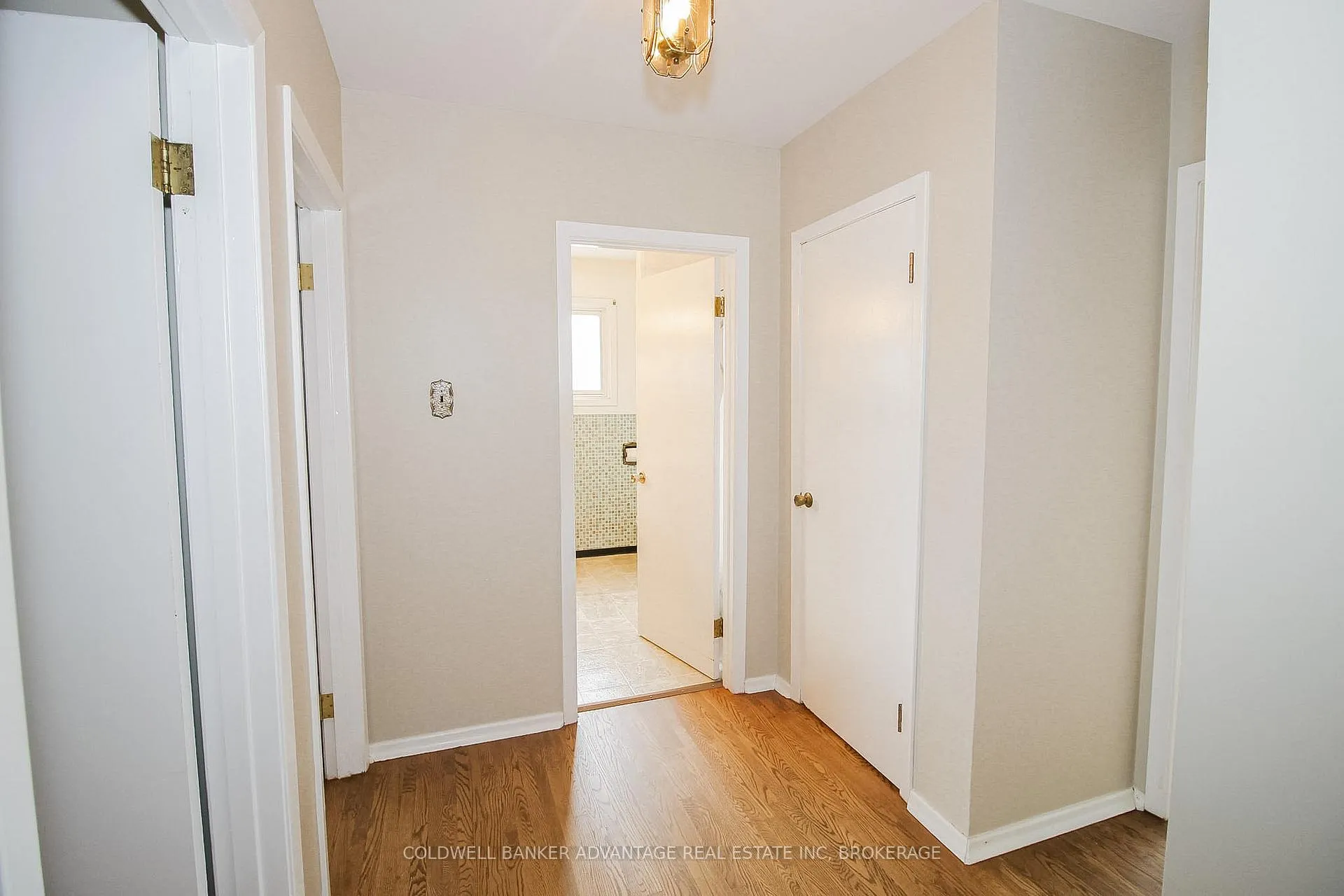 Photo 19 of 377 Silverthorn Crescent, Welland, Cooks Mills — HOMEH