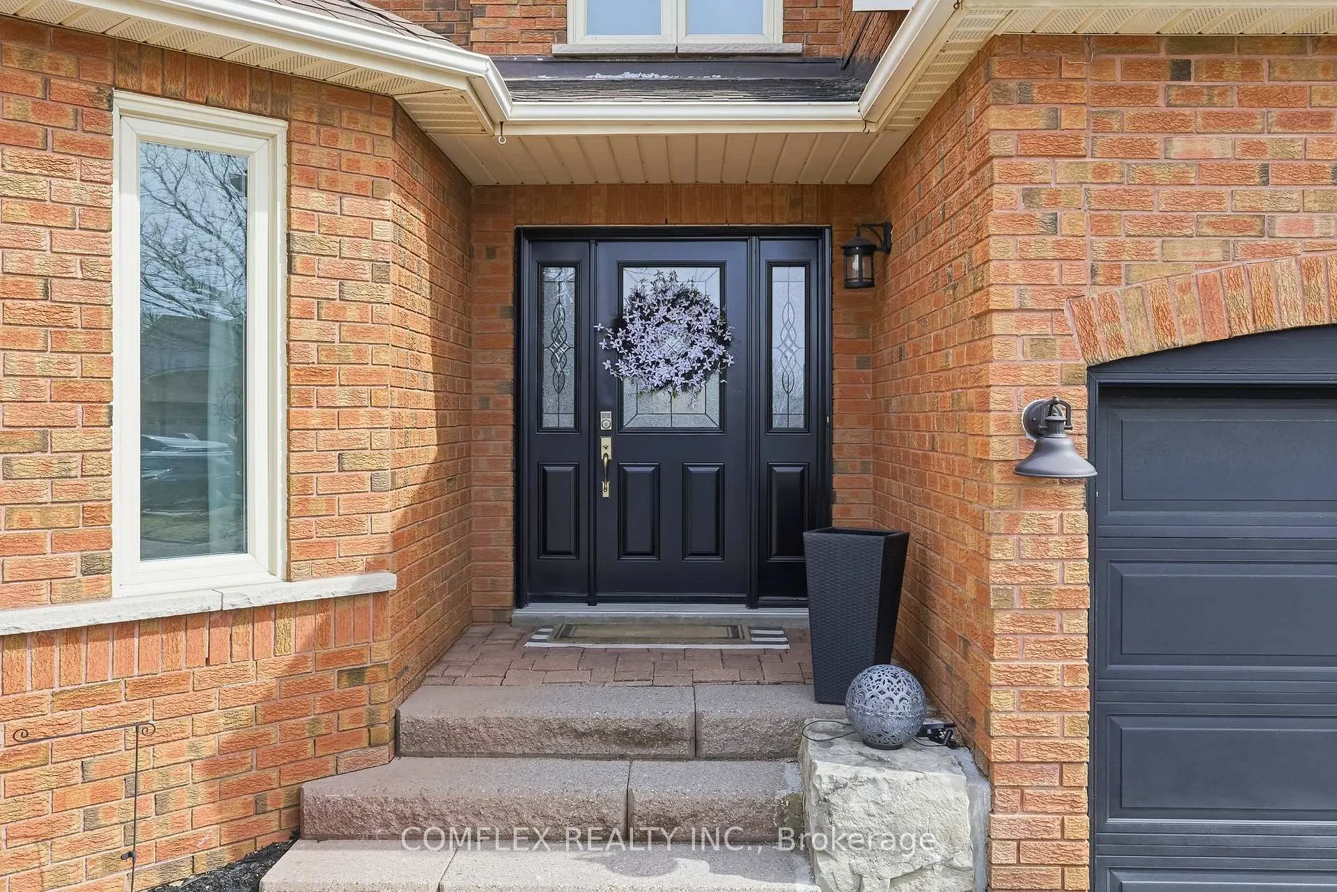 Photo 5 of 119 Robert Adams Drive, Clarington, Courtice — HOMEH