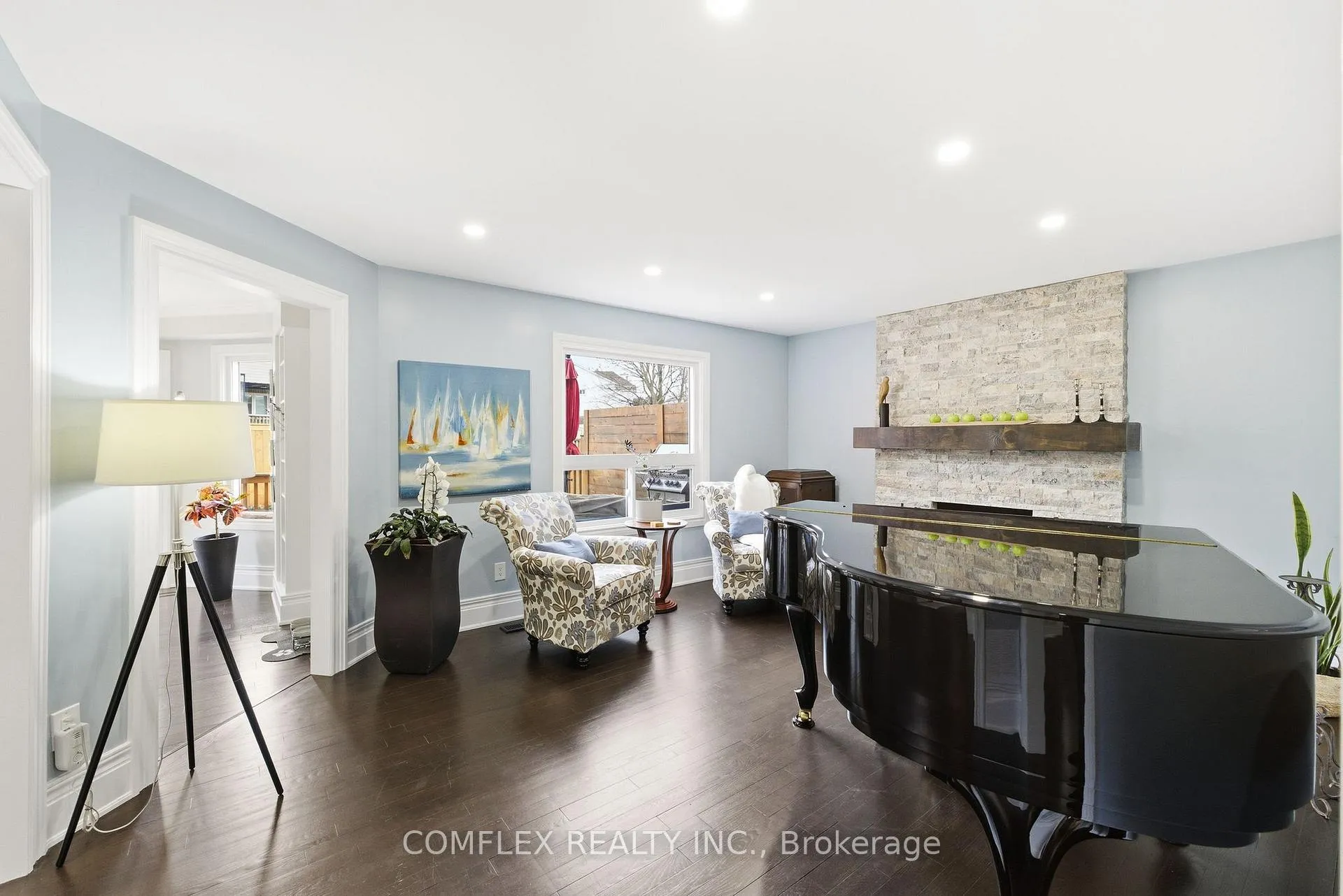 Photo 24 of 119 Robert Adams Drive, Clarington, Courtice — HOMEH