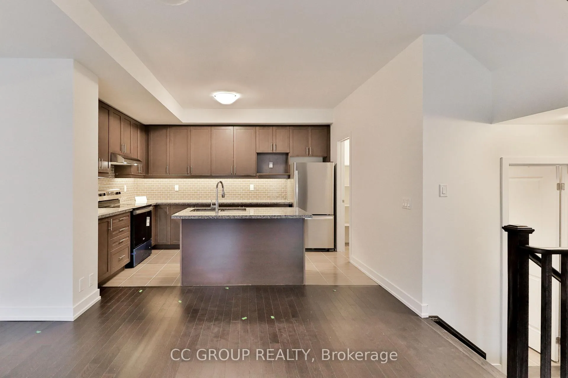Photo 6 of 24 William Shearn Crescent, Markham, Angus Glen — HOMEH