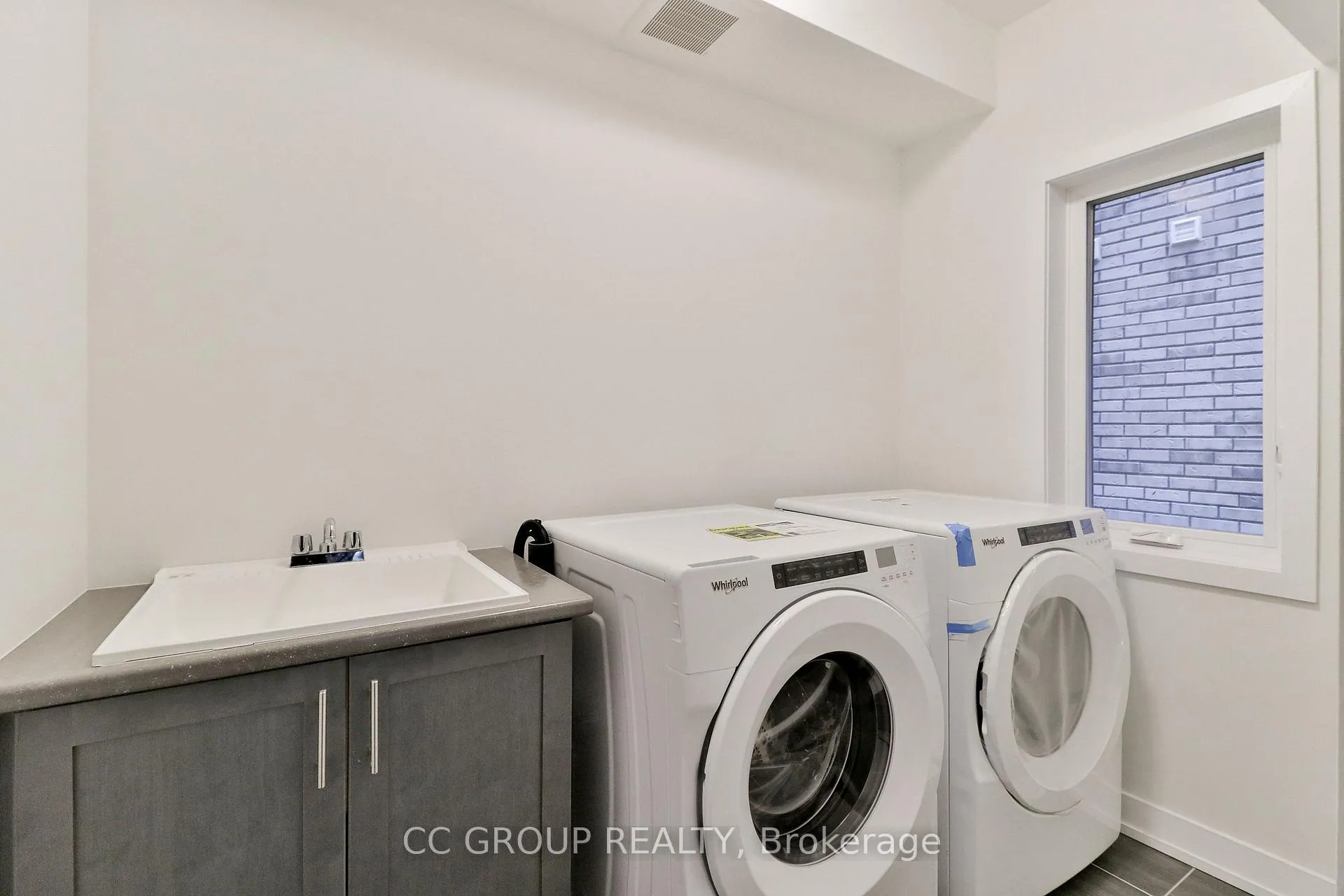 Photo 21 of 24 William Shearn Crescent, Markham, Angus Glen — HOMEH