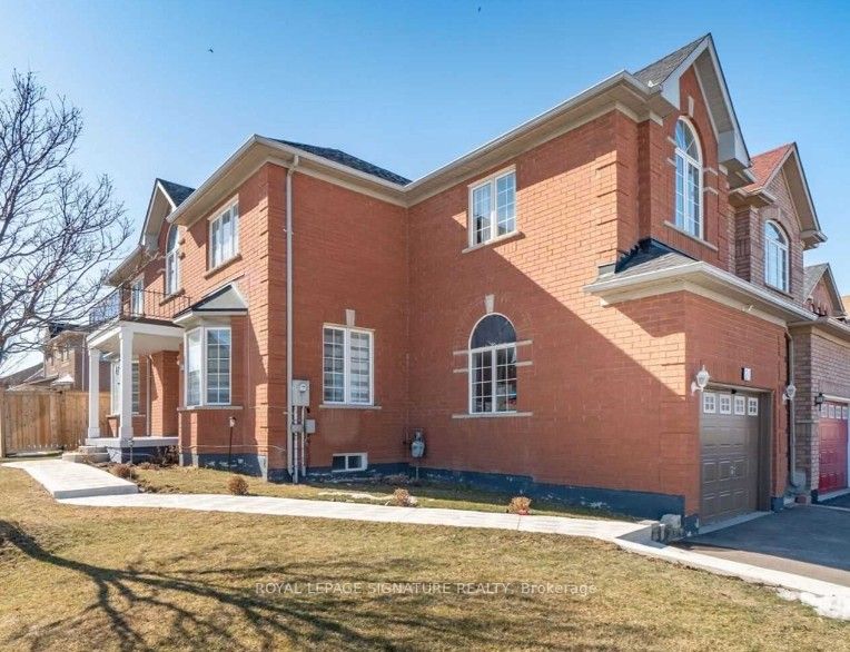 Photo 4 of 24 Checkerberry Crescent, Brampton, Sandringham-Wellington — HOMEH