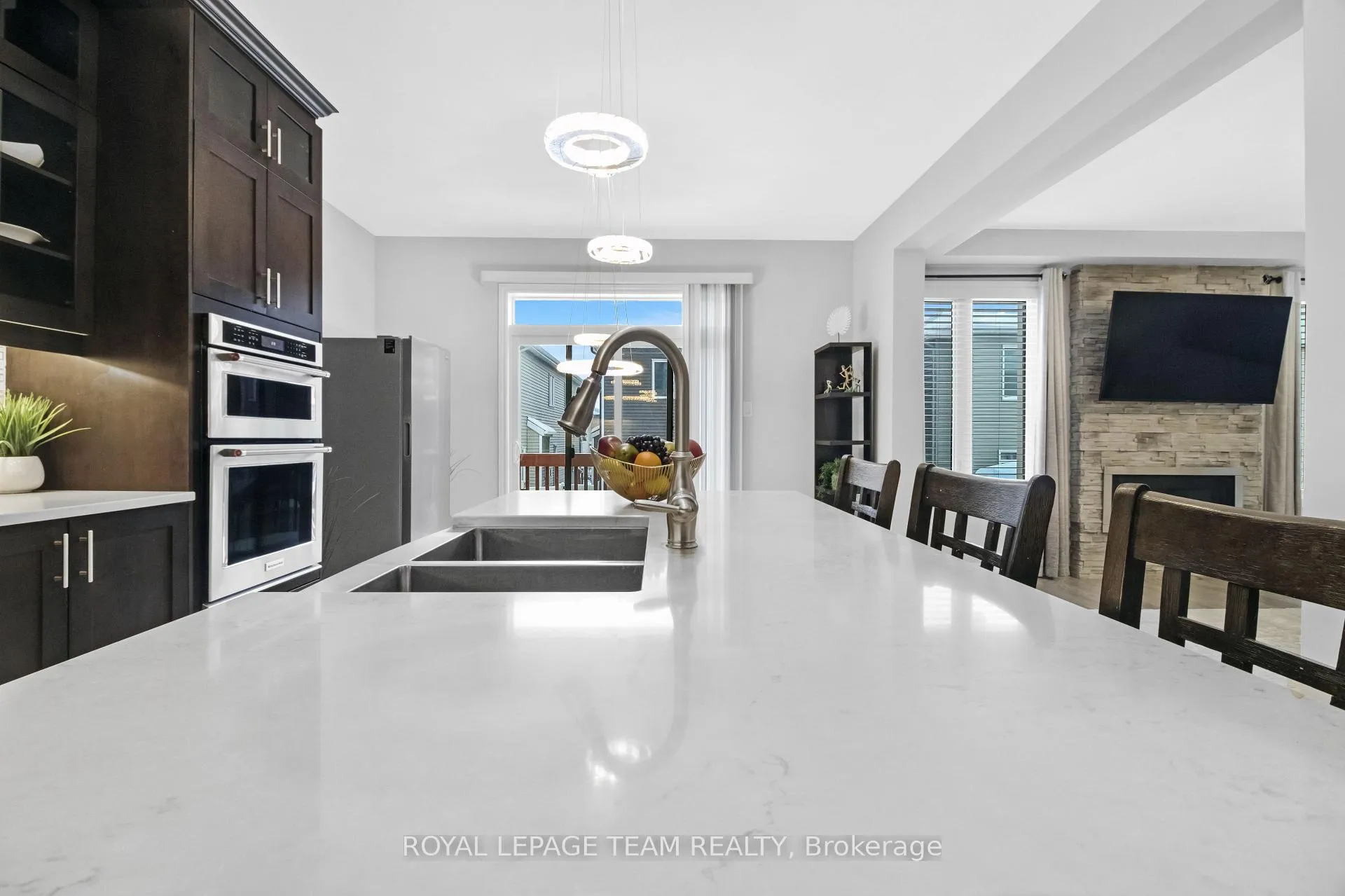 Photo 20 of 405 Aphelion Crescent, Ottawa, Barrhaven - Half Moon Bay — HOMEH